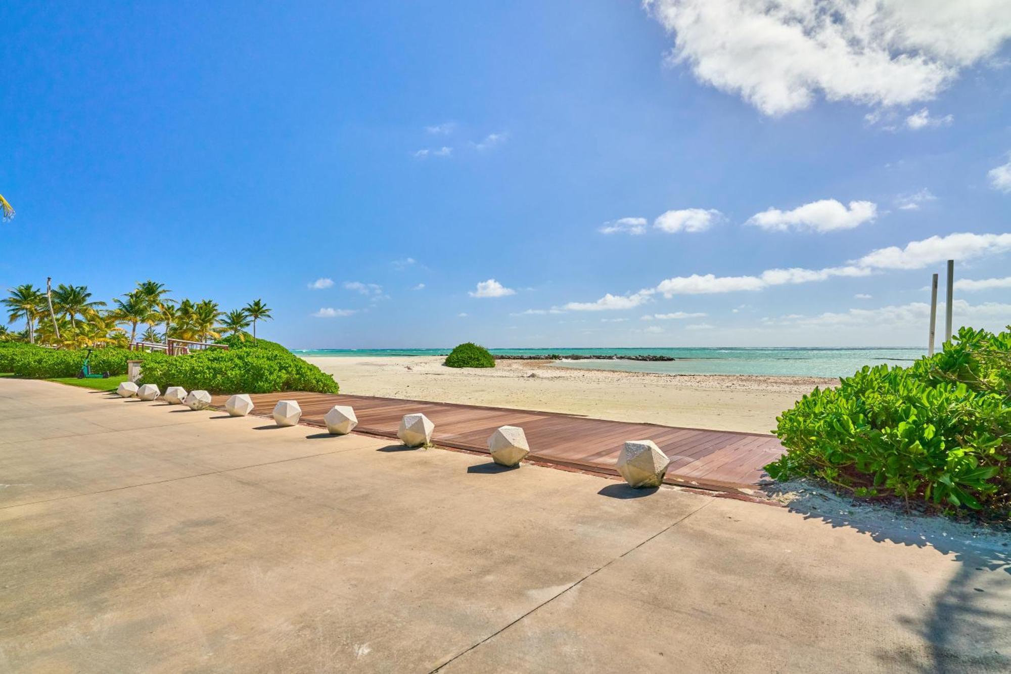 Apartment New! Serene Beachfront At Cap Cana *