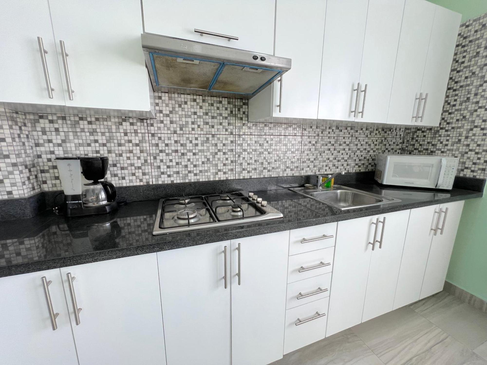 Hotel Vacation Suites With Rooftop Pool, Club, Spa, Restaurants - Playa Corales 5*