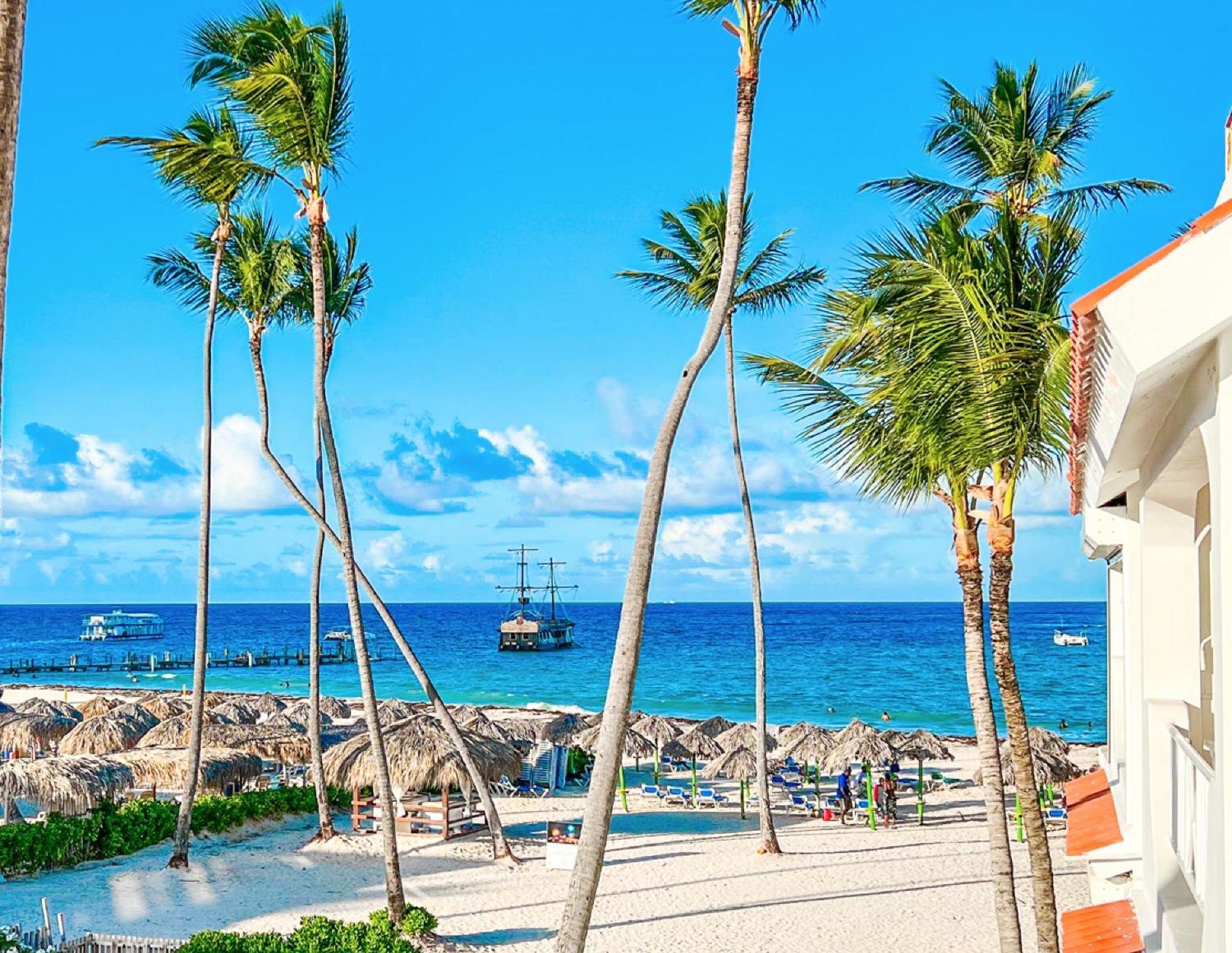 Tropical Village Playa Los Corales Hotel Punta Cana