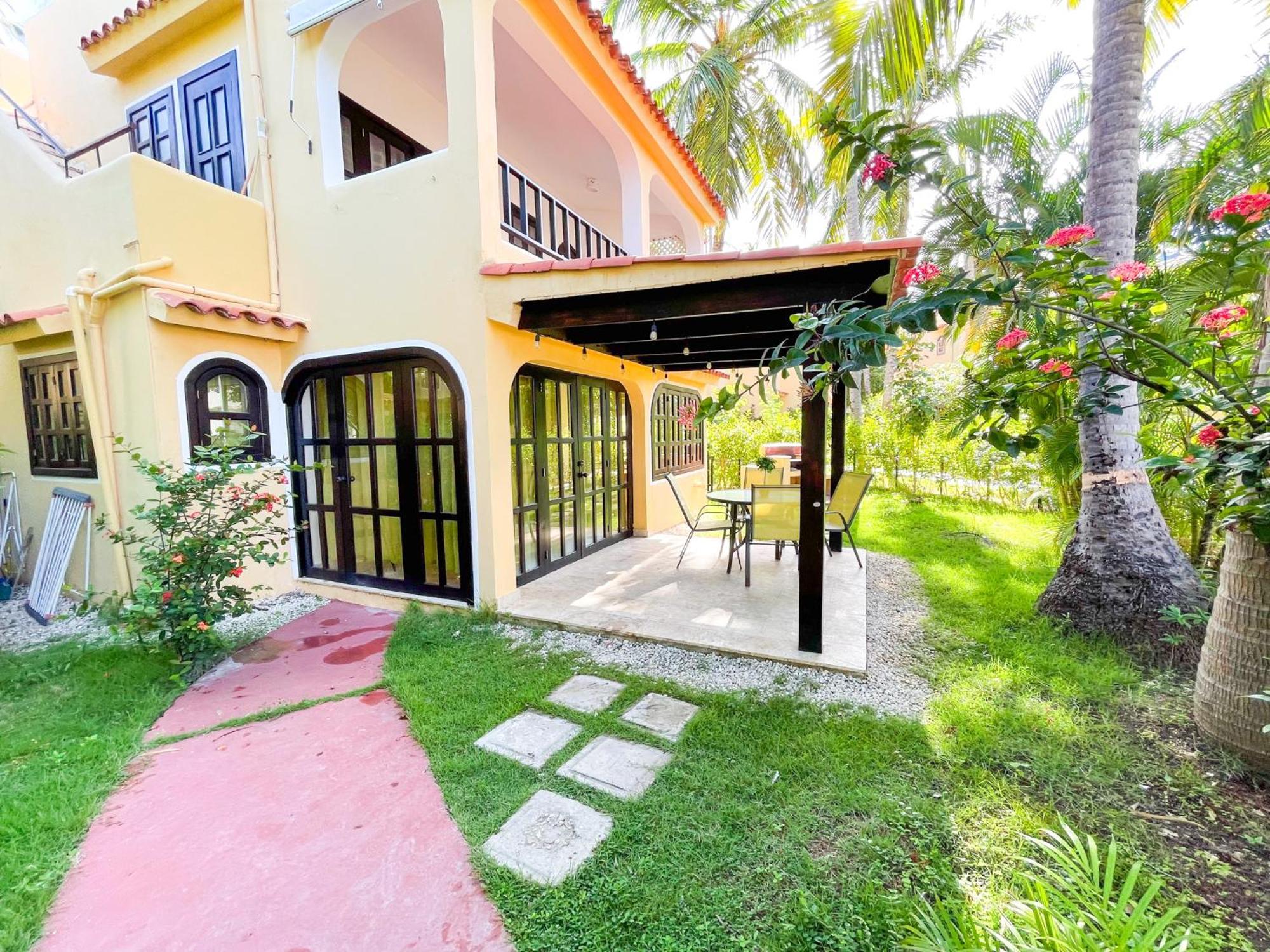 Caribbean Galaxy Paradise Los Corales Bavaro Beach Club & Spa Hotel 5*