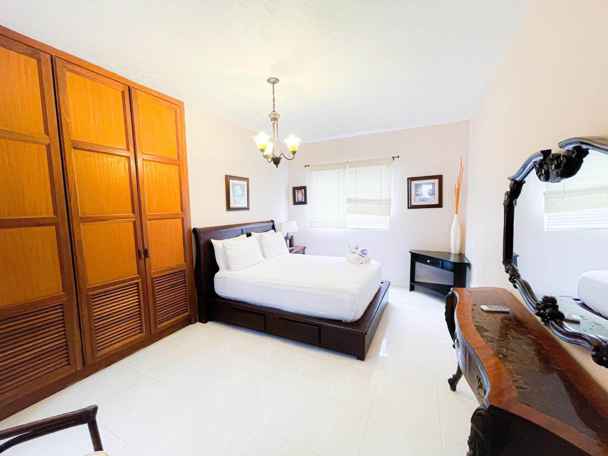 Caribbean Galaxy Paradise Los Corales Bavaro Beach Club & Spa 5*