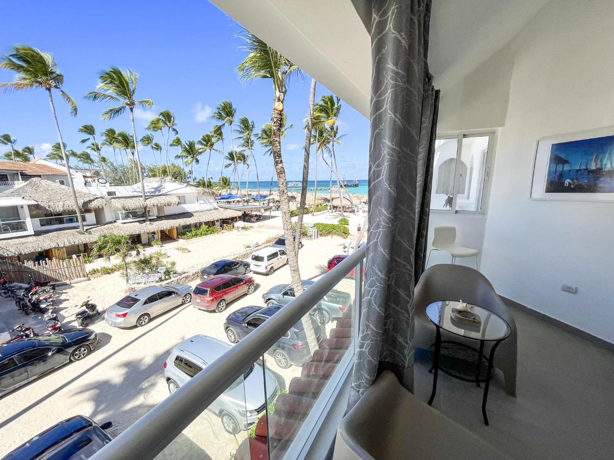 Caribbean Galaxy Paradise Los Corales Bavaro Beach Club & Spa Hotel Punta Cana