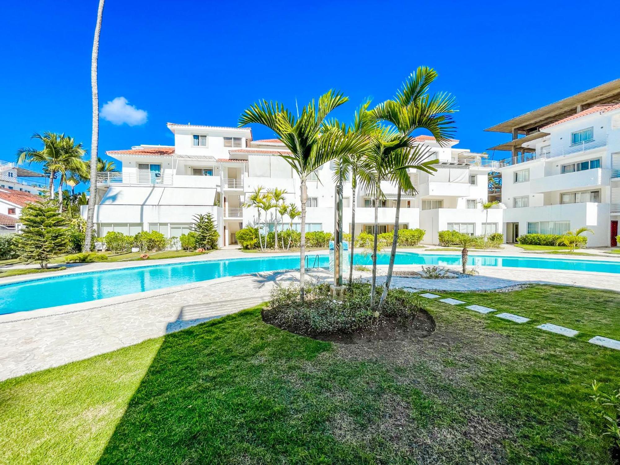 Caribbean Galaxy Paradise Los Corales Bavaro Beach Club & Spa Hotel 5*