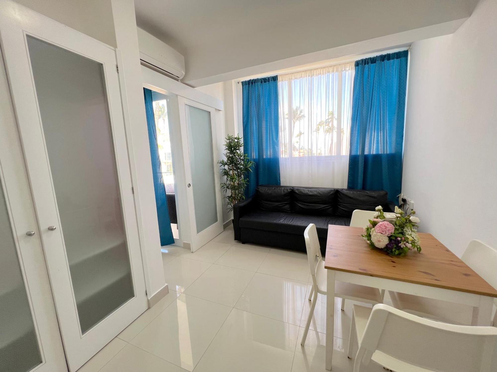 Hotel Vacation With Rooftop Pool, Beach Club, Restaurants - Playa Los Corales