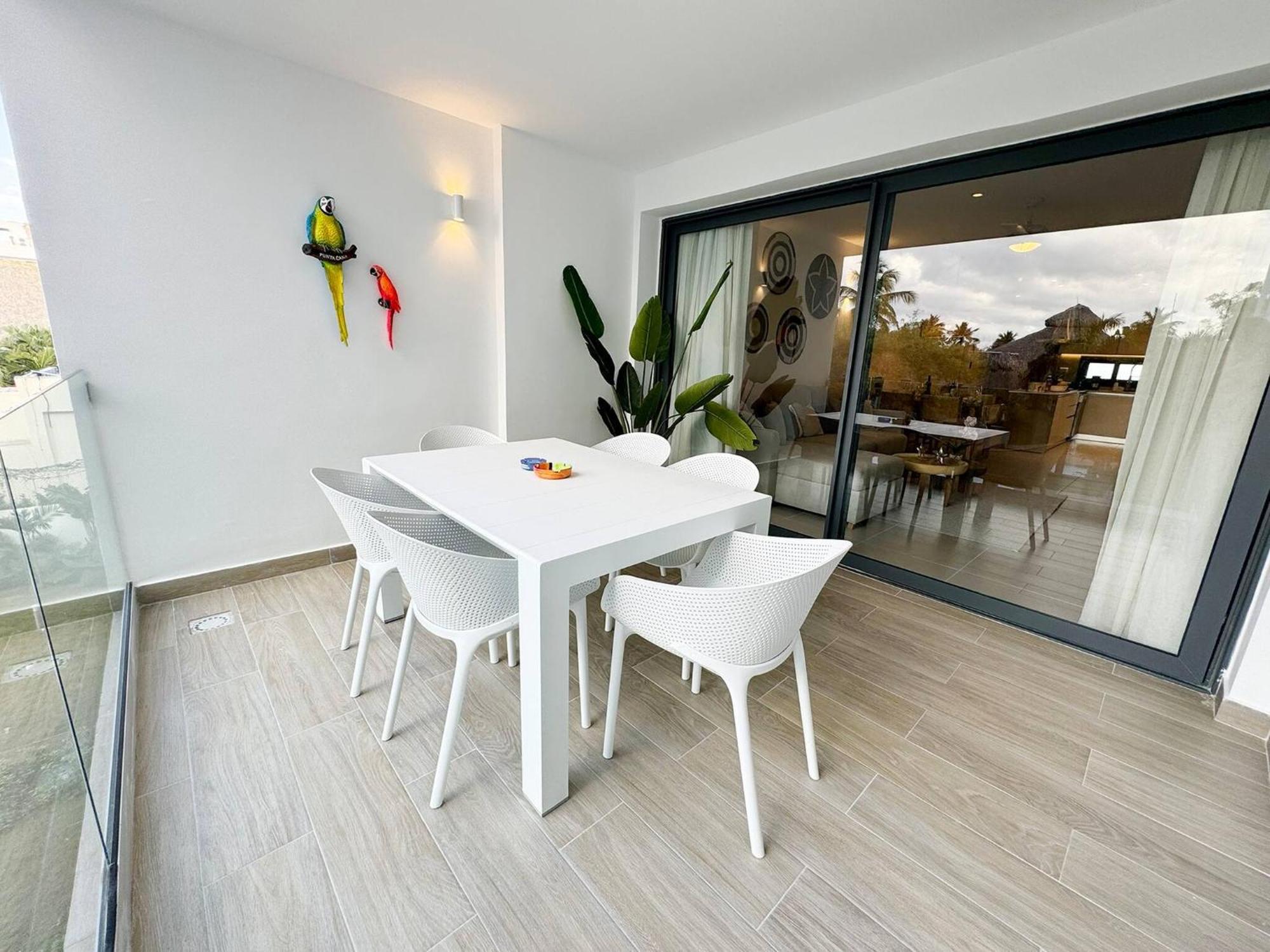 Tropical Garden With Picuzzi In Playa Bavaro Apartment Punta Cana
