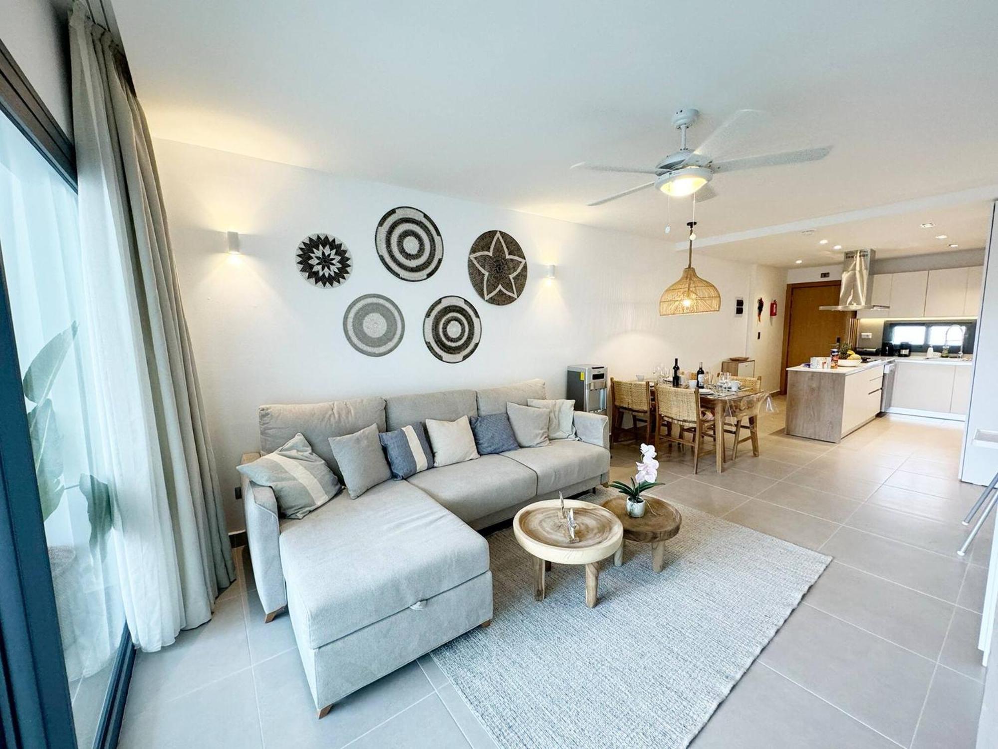 Tropical Garden With Picuzzi In Playa Bavaro Apartment