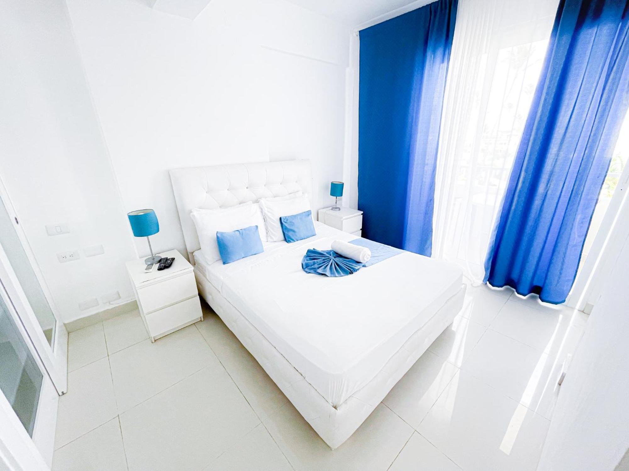 Rooftop Pool Ducassi Deluxe Beach Club & Spa 5*