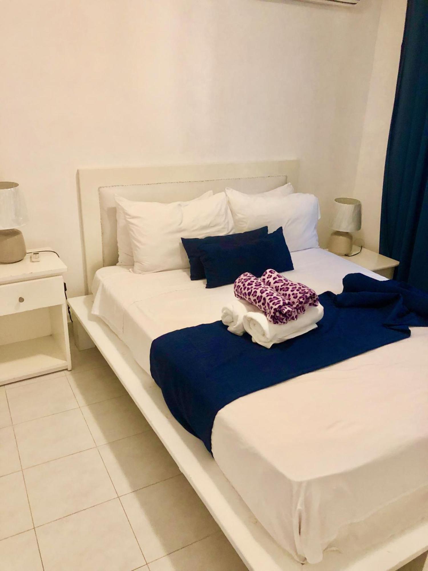 Los Corales Luxury Beach Club And Spa Apartment