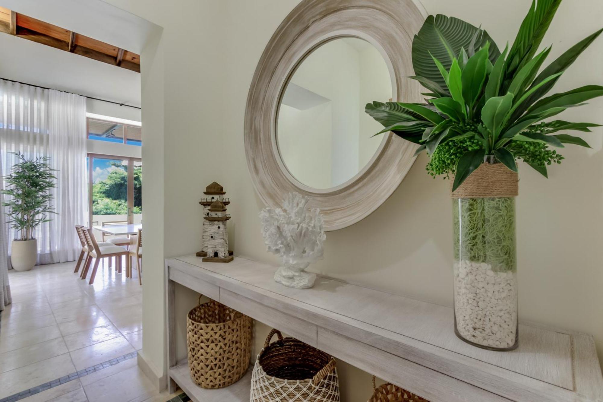 Pousada Luxury Cap Cana With 3 Bedrooms, Plunge Pool, Maid, And Golf Course Access