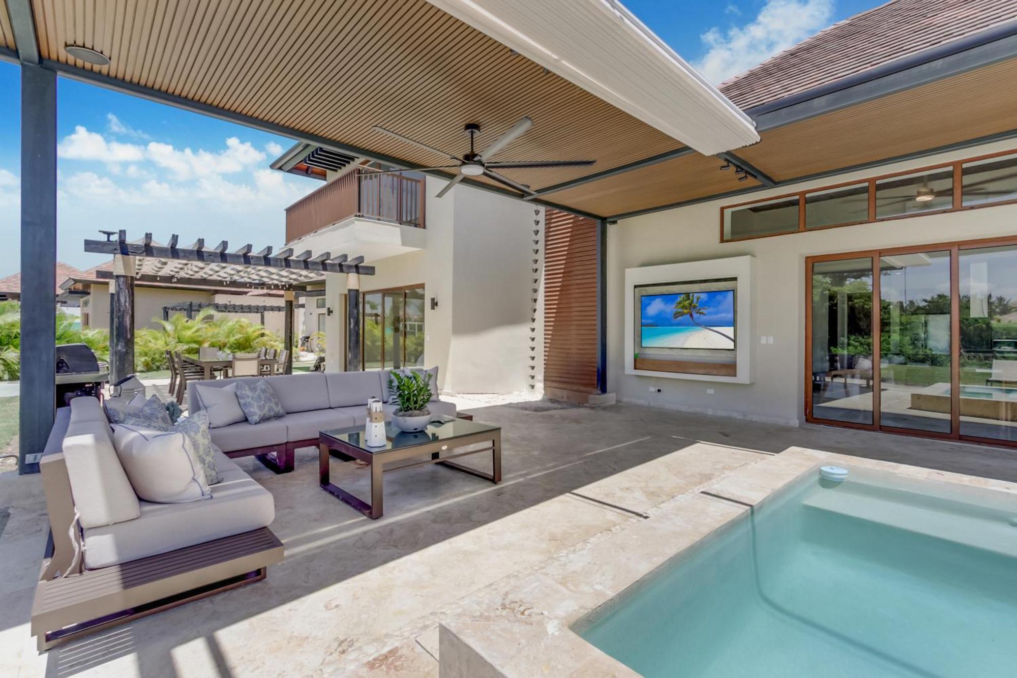 Pousada Luxury Cap Cana With 3 Bedrooms, Plunge Pool, Maid, And Golf Course Access Punta Cana