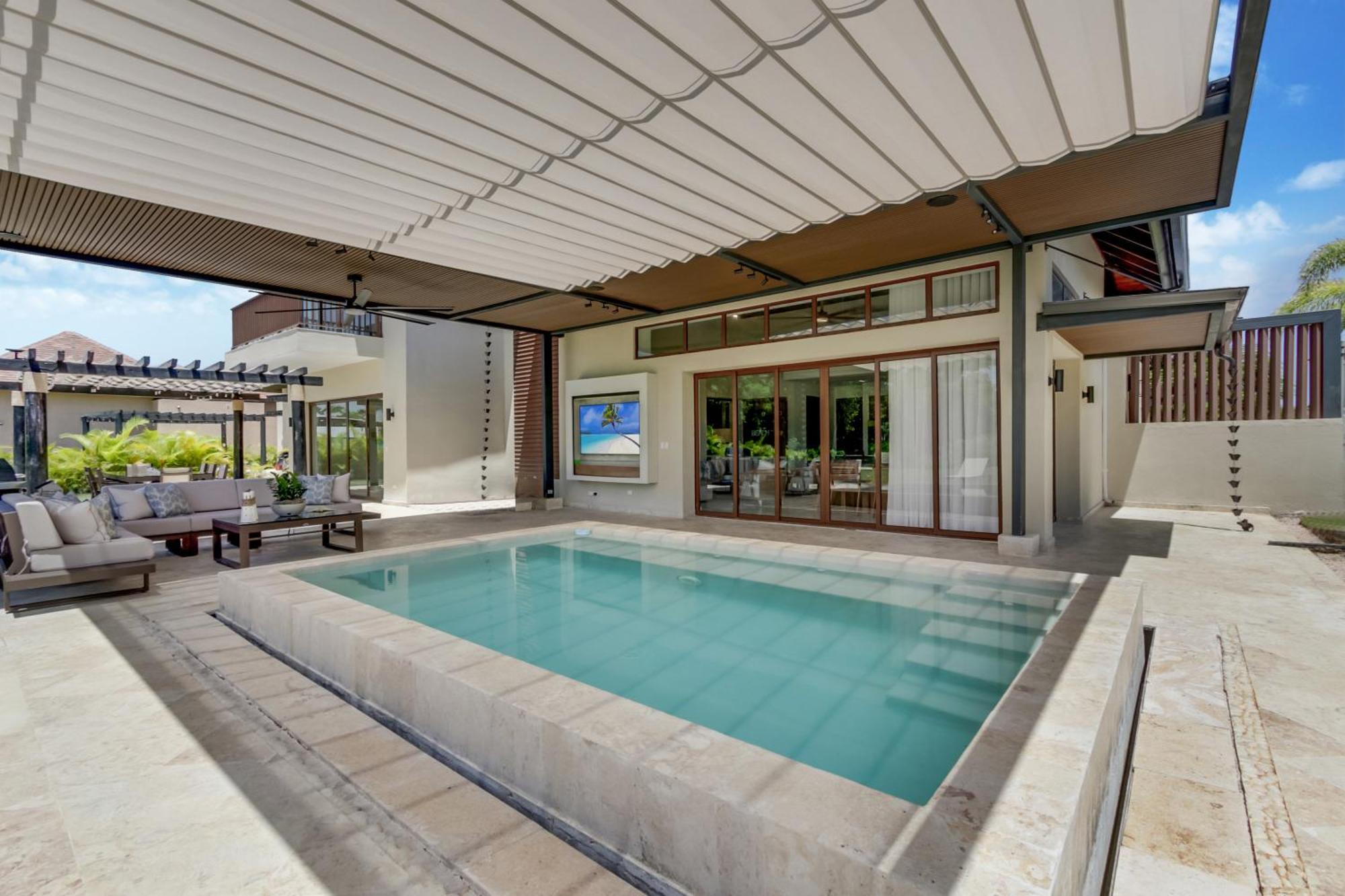 Pousada Luxury Cap Cana With 3 Bedrooms, Plunge Pool, Maid, And Golf Course Access *