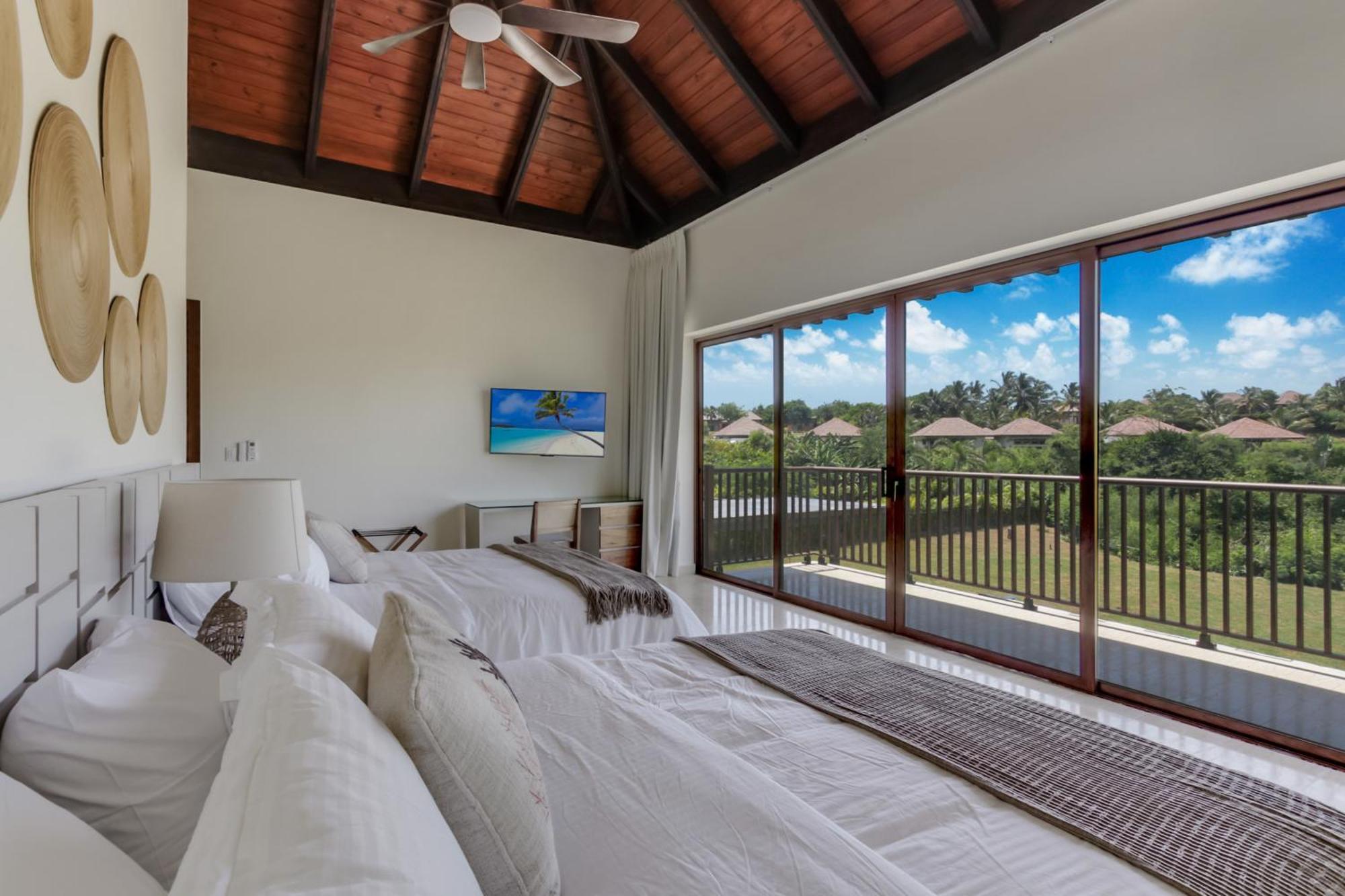 Pousada Luxury Cap Cana With 3 Bedrooms, Plunge Pool, Maid, And Golf Course Access *