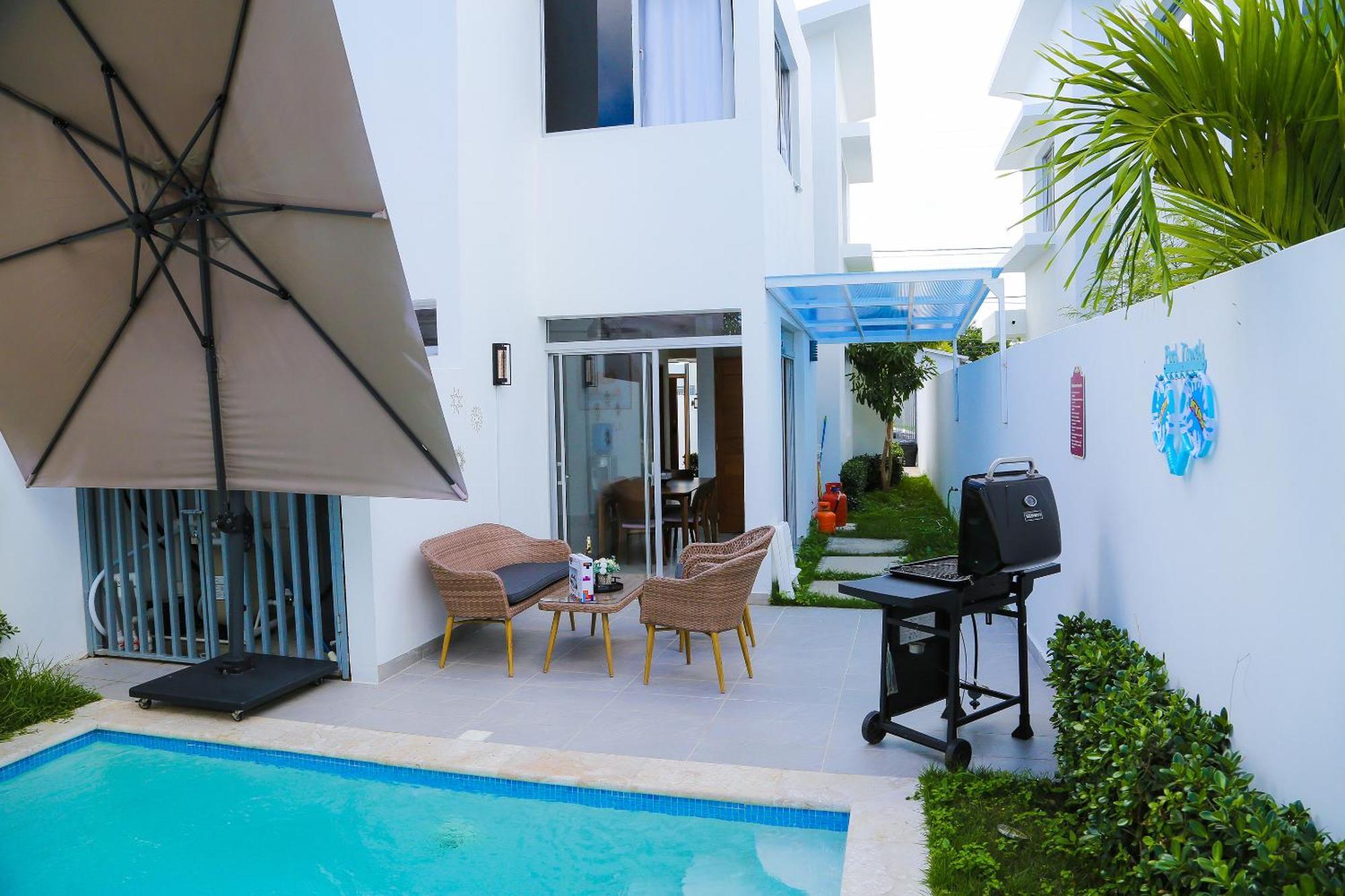 Casa Tropical Con Piscina Privada * Punta Cana