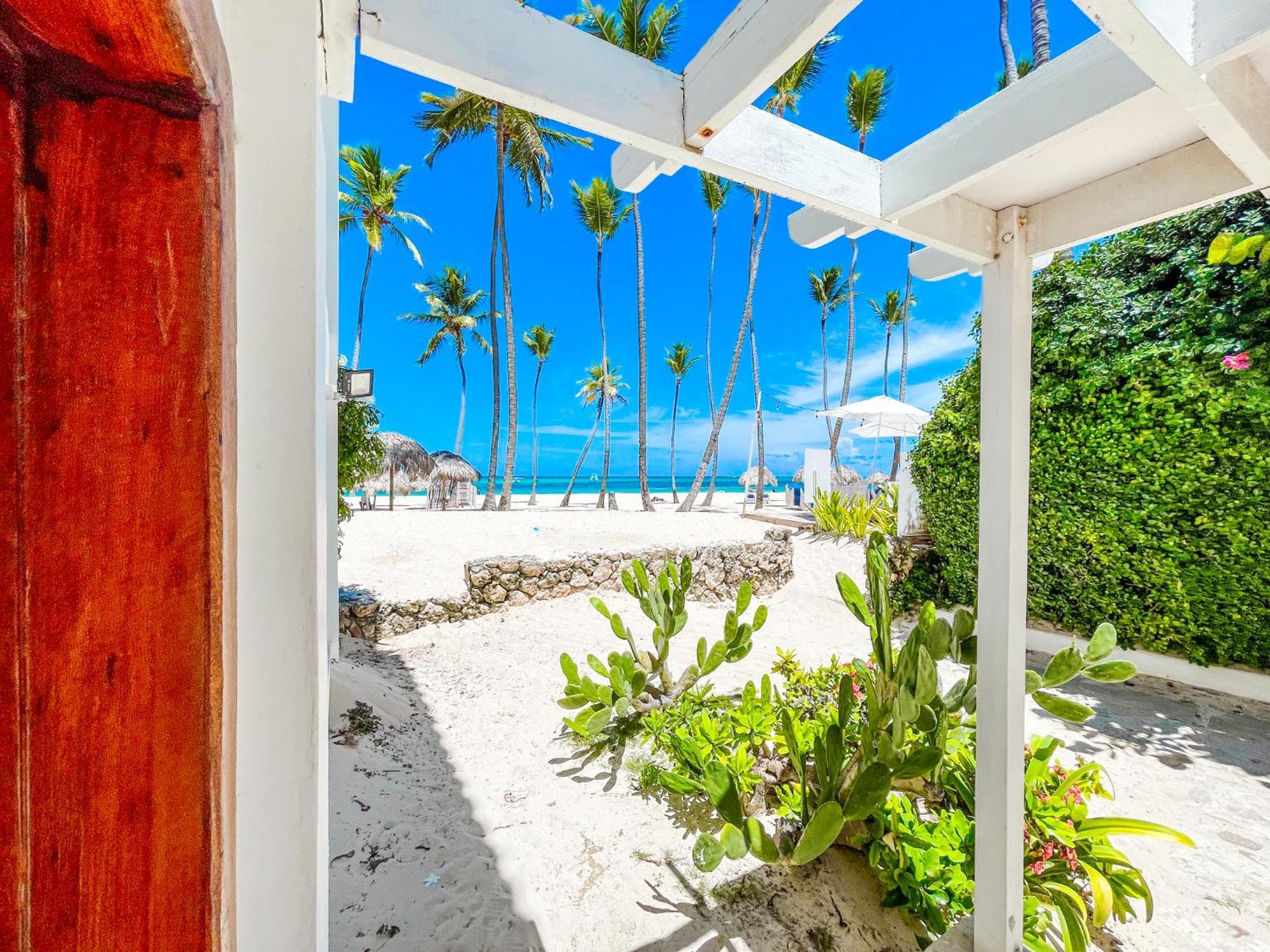 Tropical Beach Club And Spa Bavaro Beach Homes With Wifi Parking Bbq Hotel