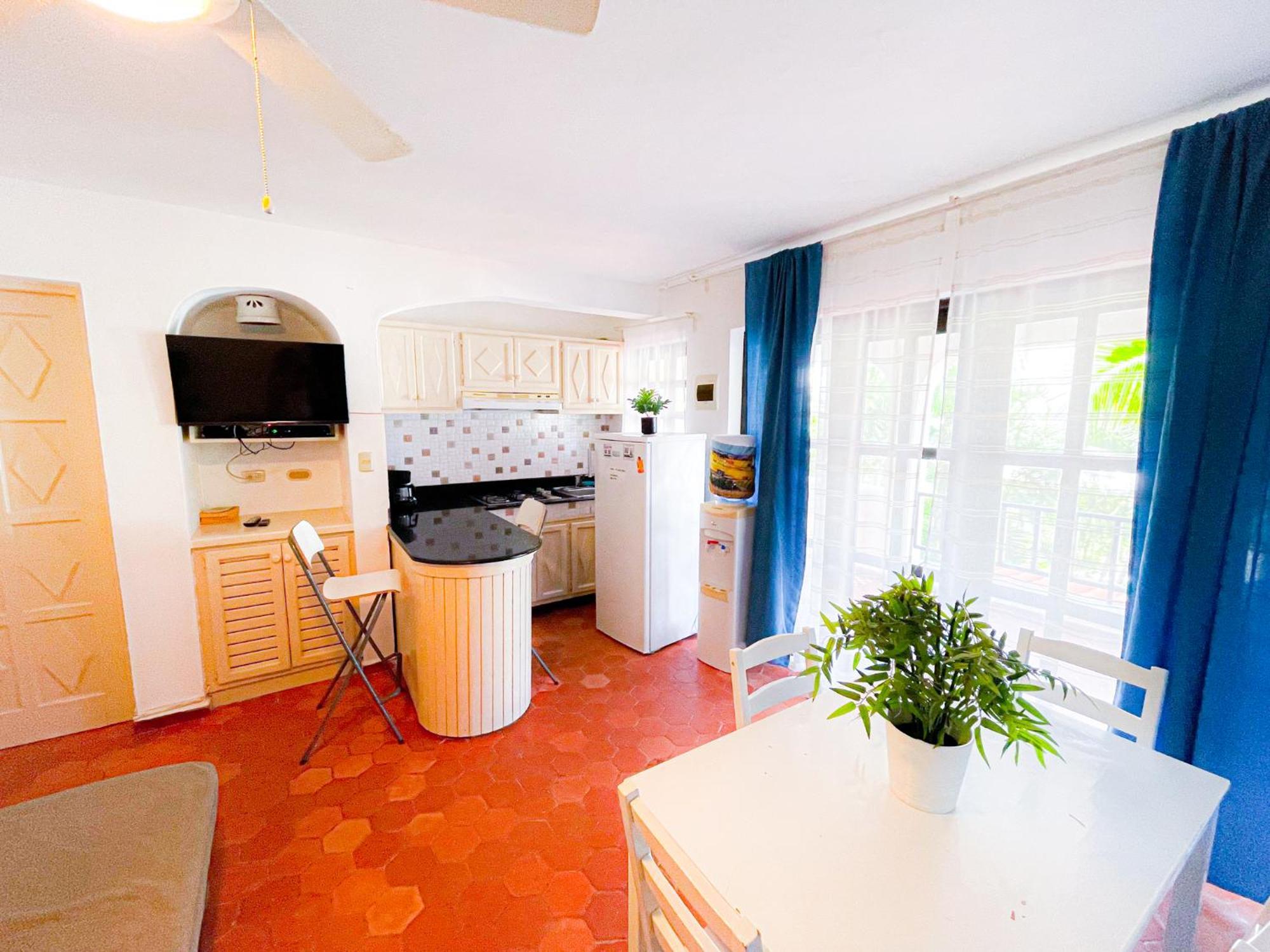 Hotel Tropical Beach Club And Spa Bavaro Beach Homes With Wifi Parking Bbq 5*