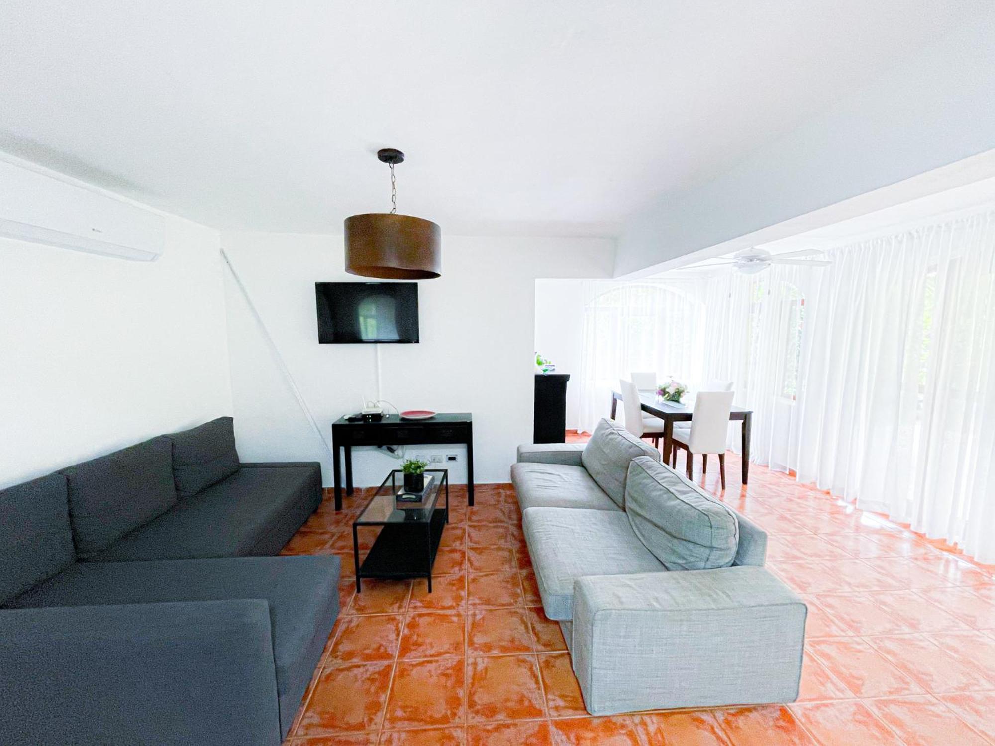 Tropical Beach Club And Spa Bavaro Beach Homes With Wifi Parking Bbq 5*