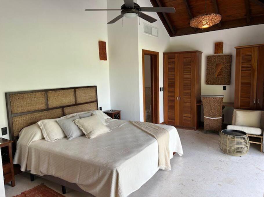 Villa Luxury With Infinity Pool
