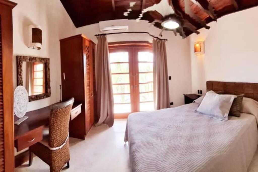 Luxury With Infinity Pool Villa *