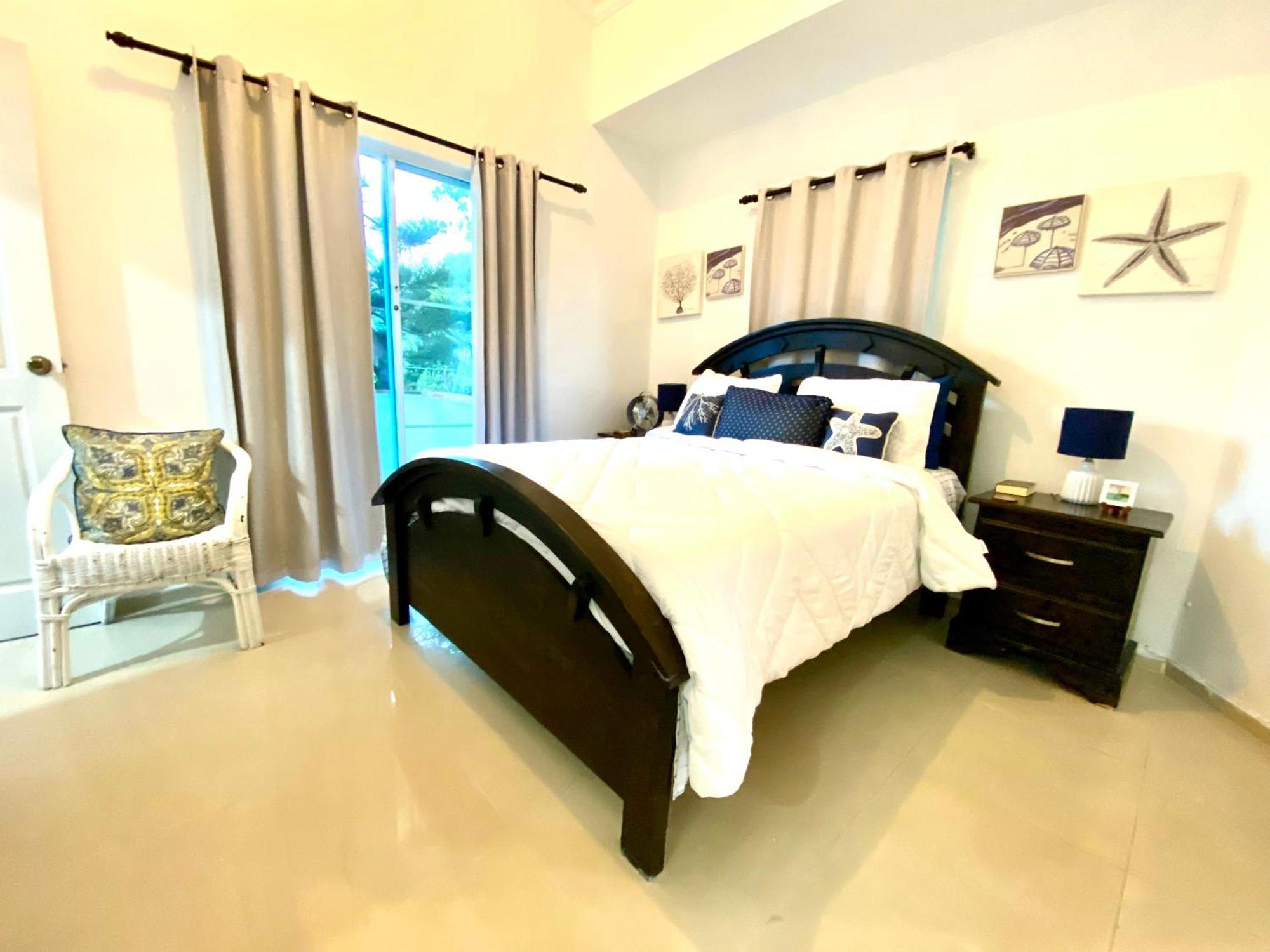 Villa Close To The Bahia Tropical Escape Rd