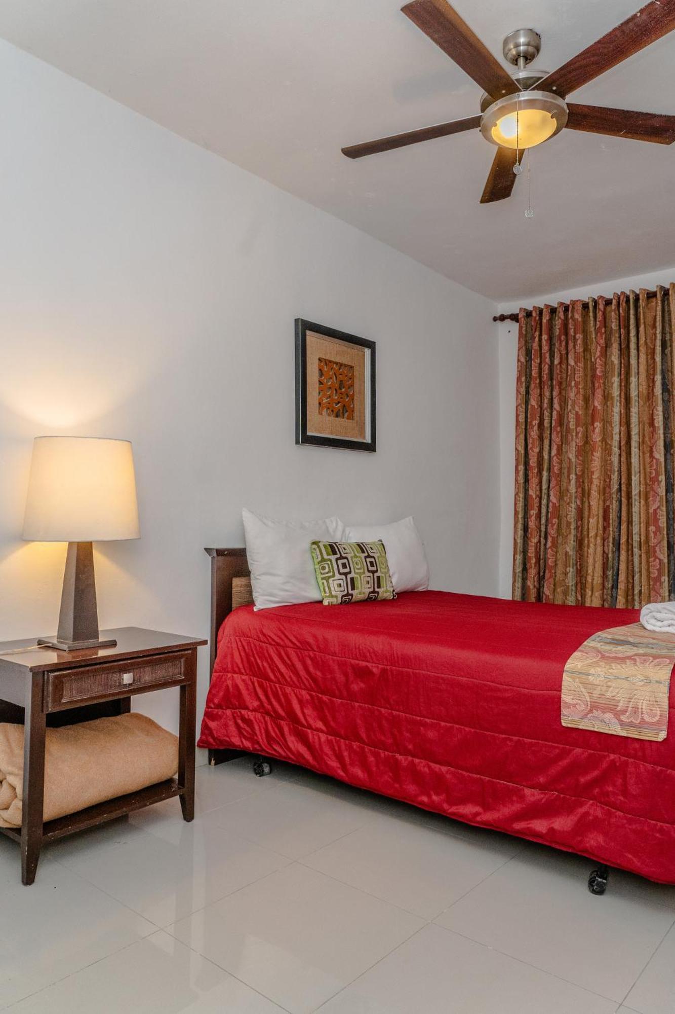 Cataleya Bavaro Hotel