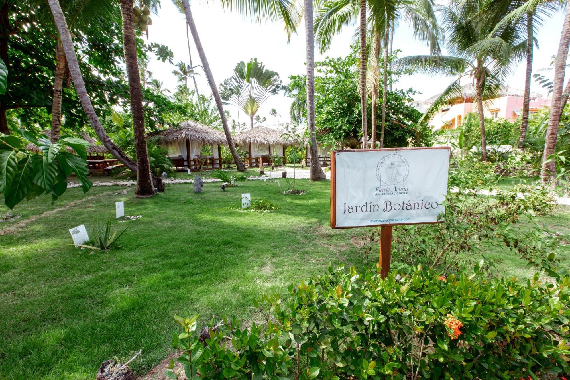 Ducassi Rooftop Pool - Beach Club And Spa Hotel Punta Cana