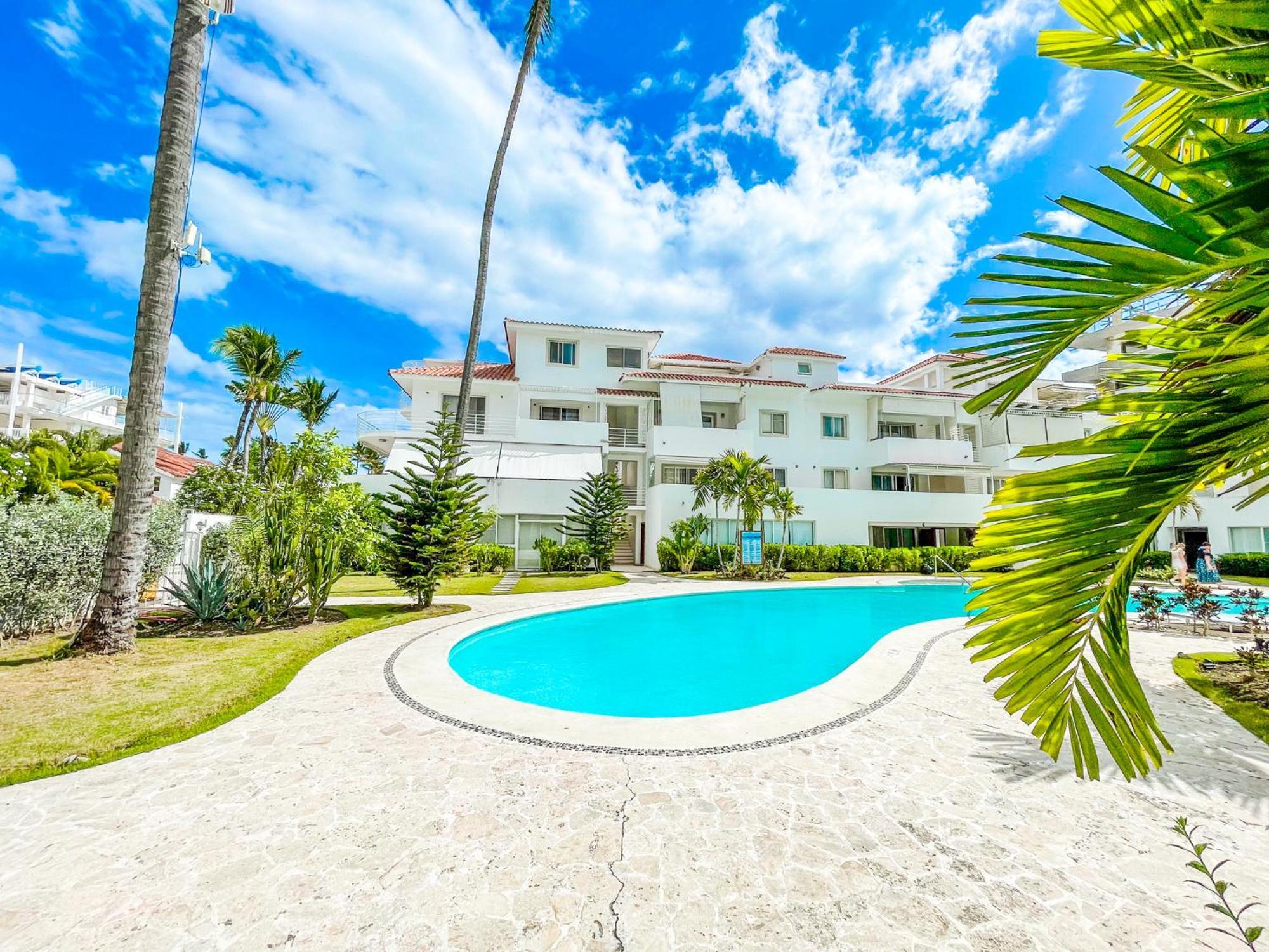 Caribbean Paradise Ocean Breeze With View Los Corales Bbq Wifi Beach Club & Spa