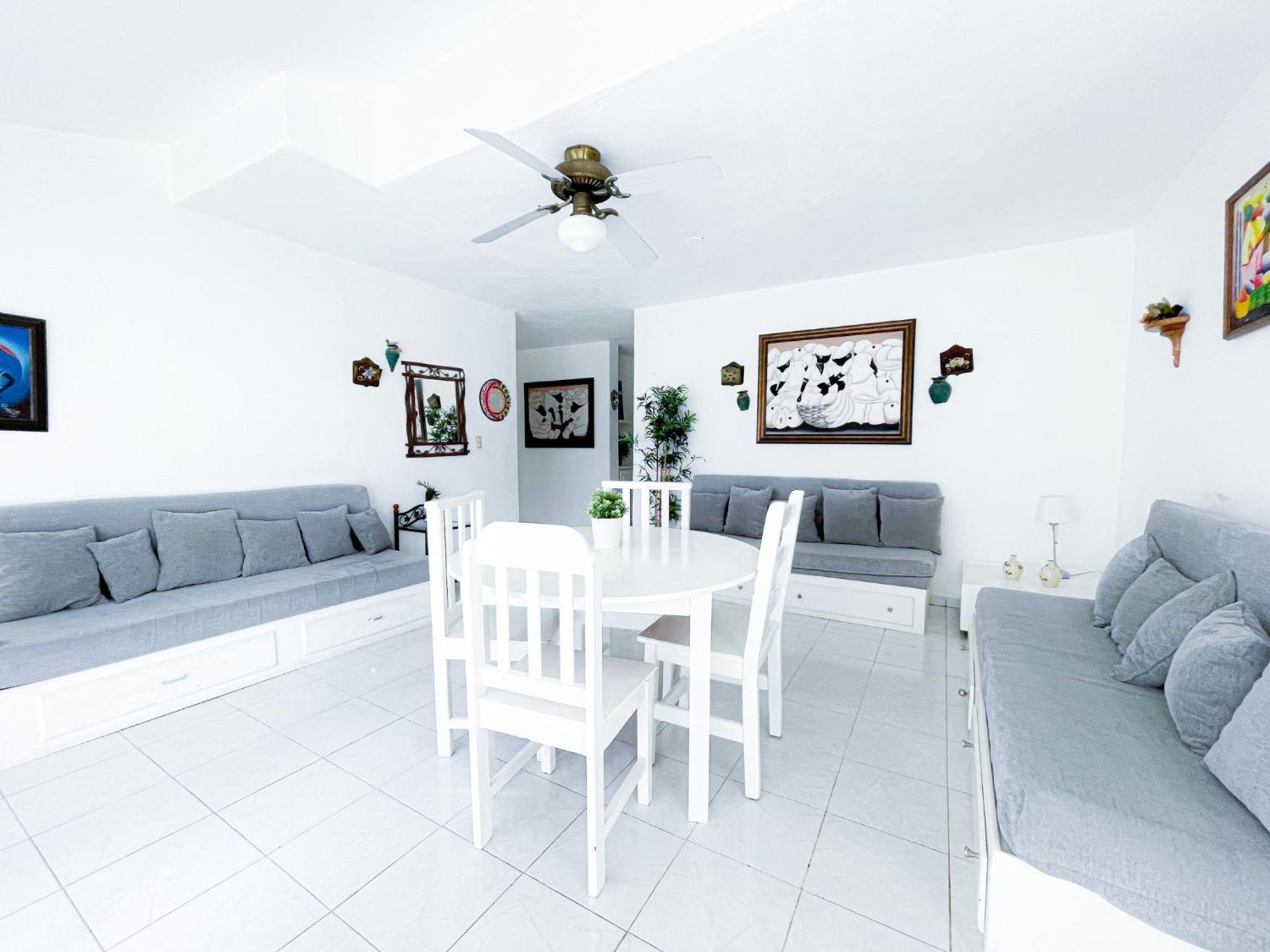 Caribbean Paradise Ocean Breeze With View Los Corales Bbq Wifi Beach Club & Spa Punta Cana