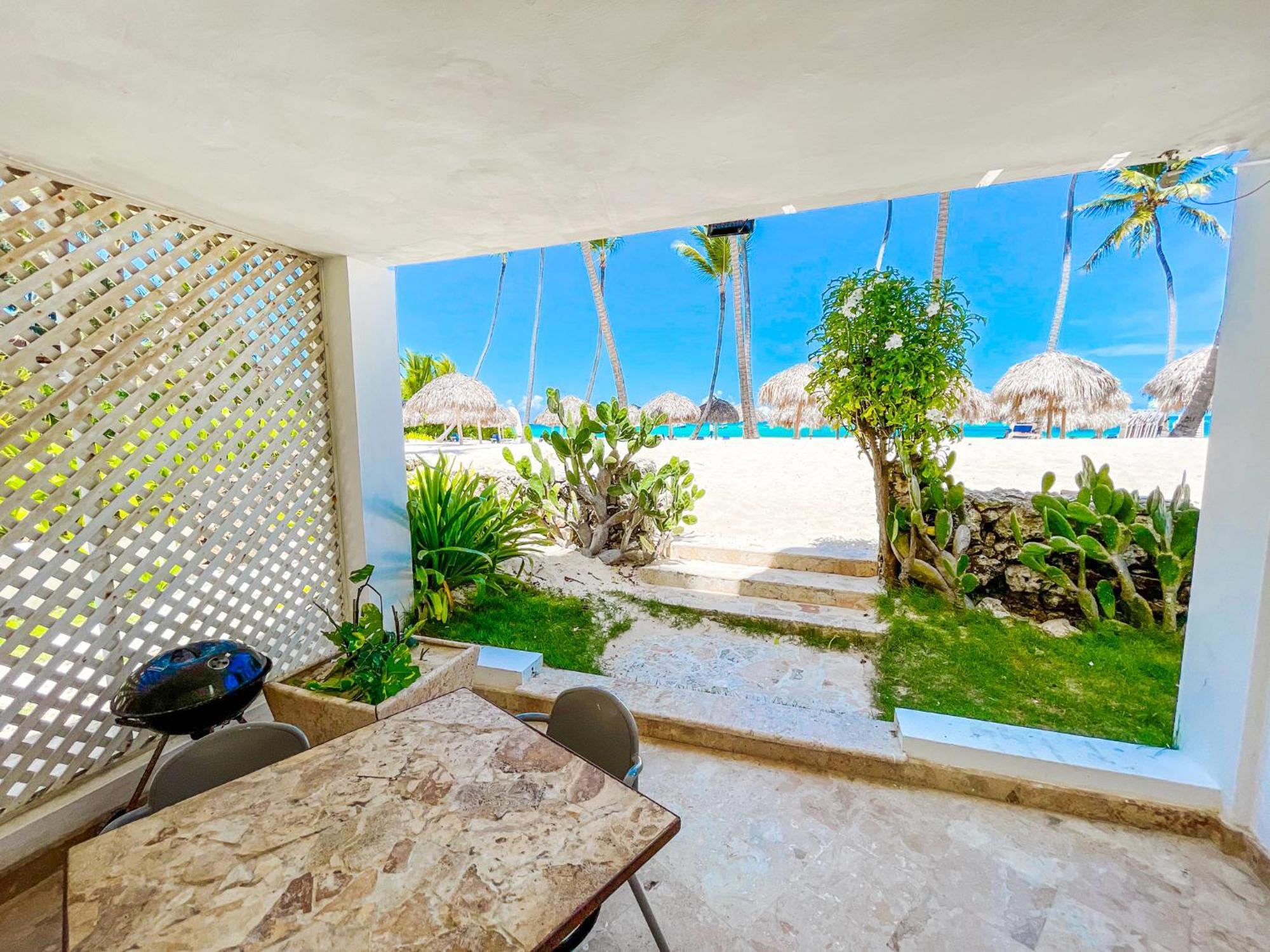 Caribbean Paradise Ocean Breeze With View Los Corales Bbq Wifi Beach Club & Spa Punta Cana