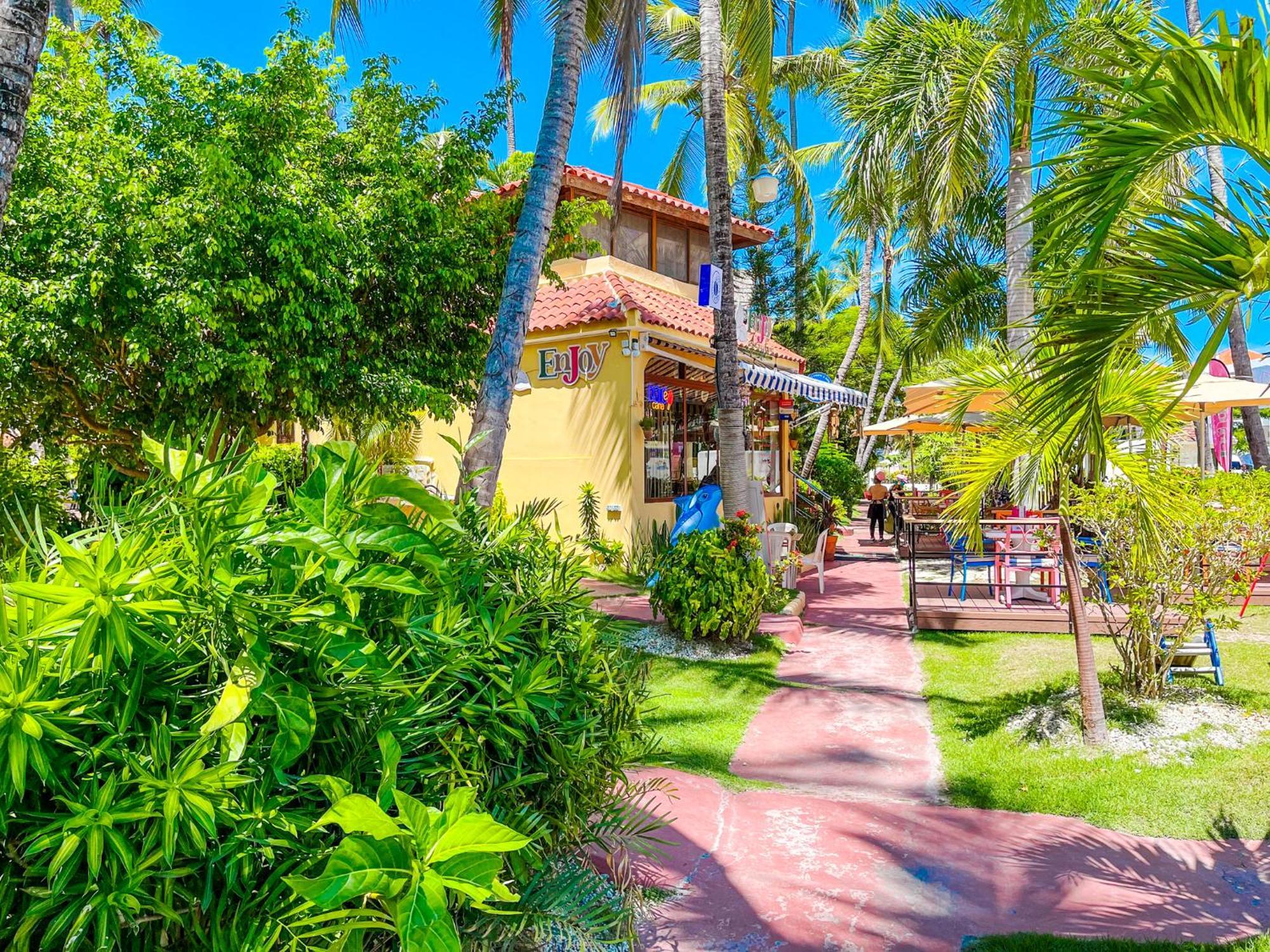 Caribbean Paradise Ocean Breeze With View Los Corales Bbq Wifi Beach Club & Spa Hotel 5*