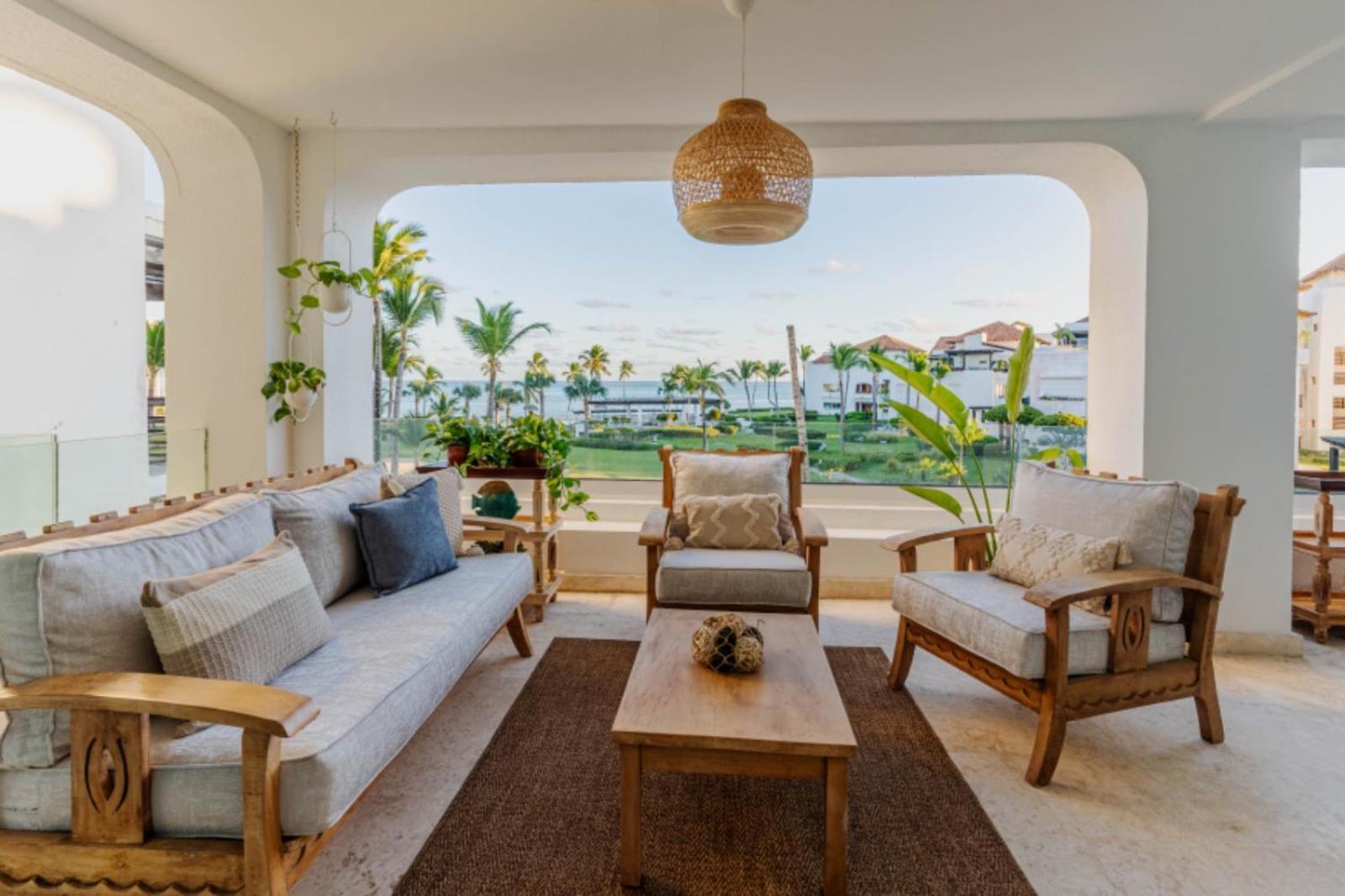 Punta Palmera Beachfront Apartment Punta Cana