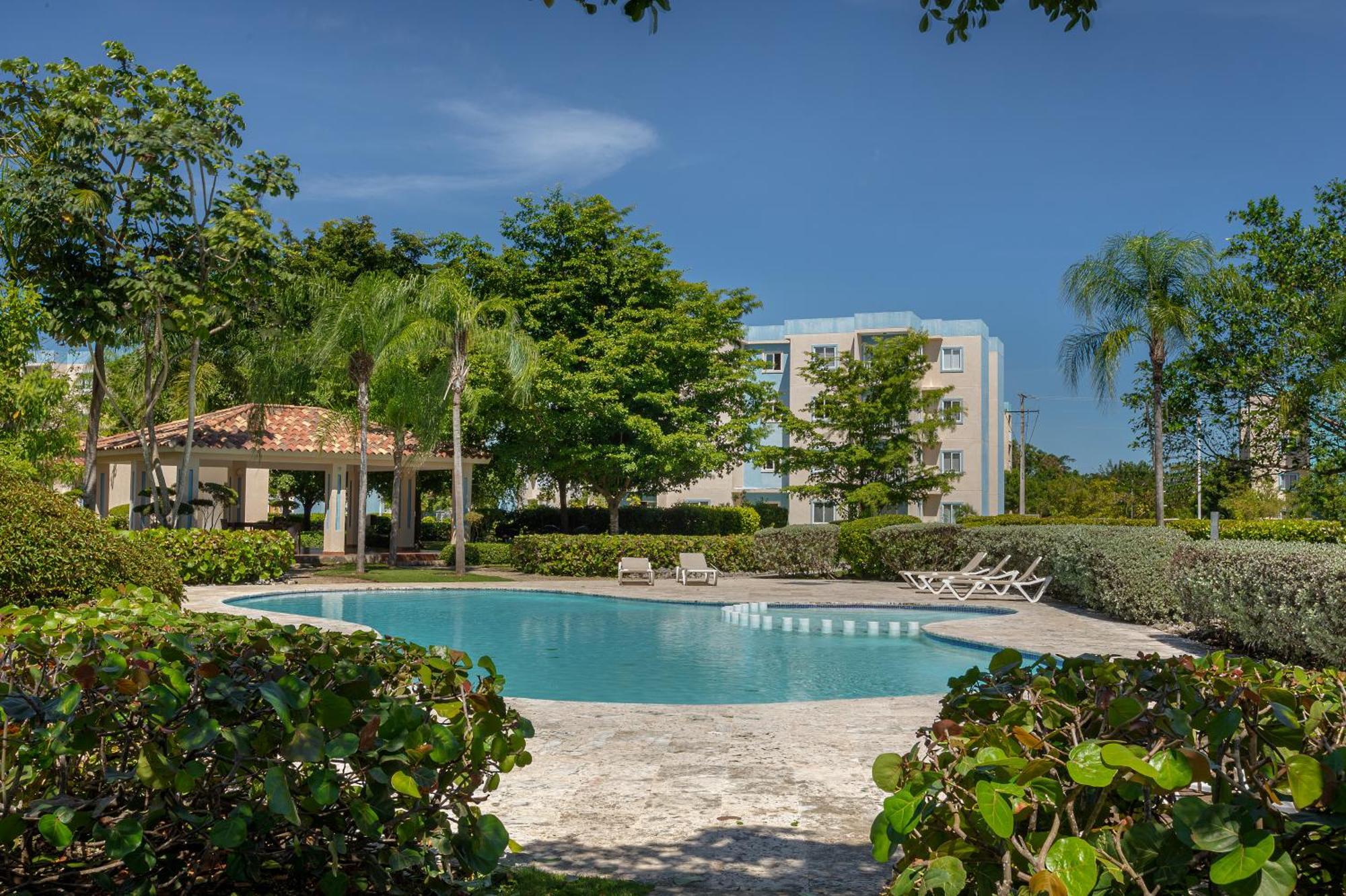 Precioso En Serena Village Apartamento