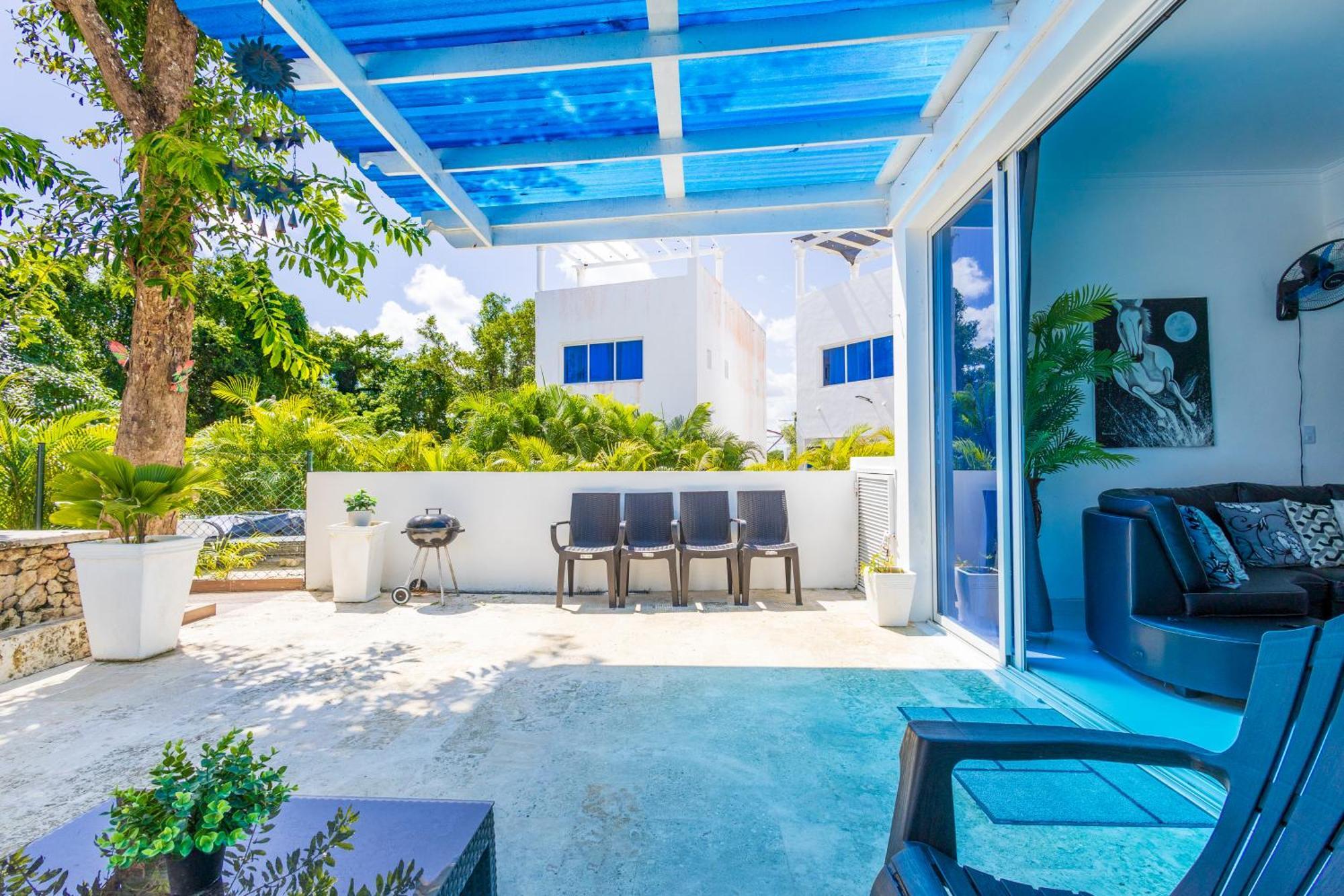 New Stylish 3br With Private Pool & Terrace Pousada