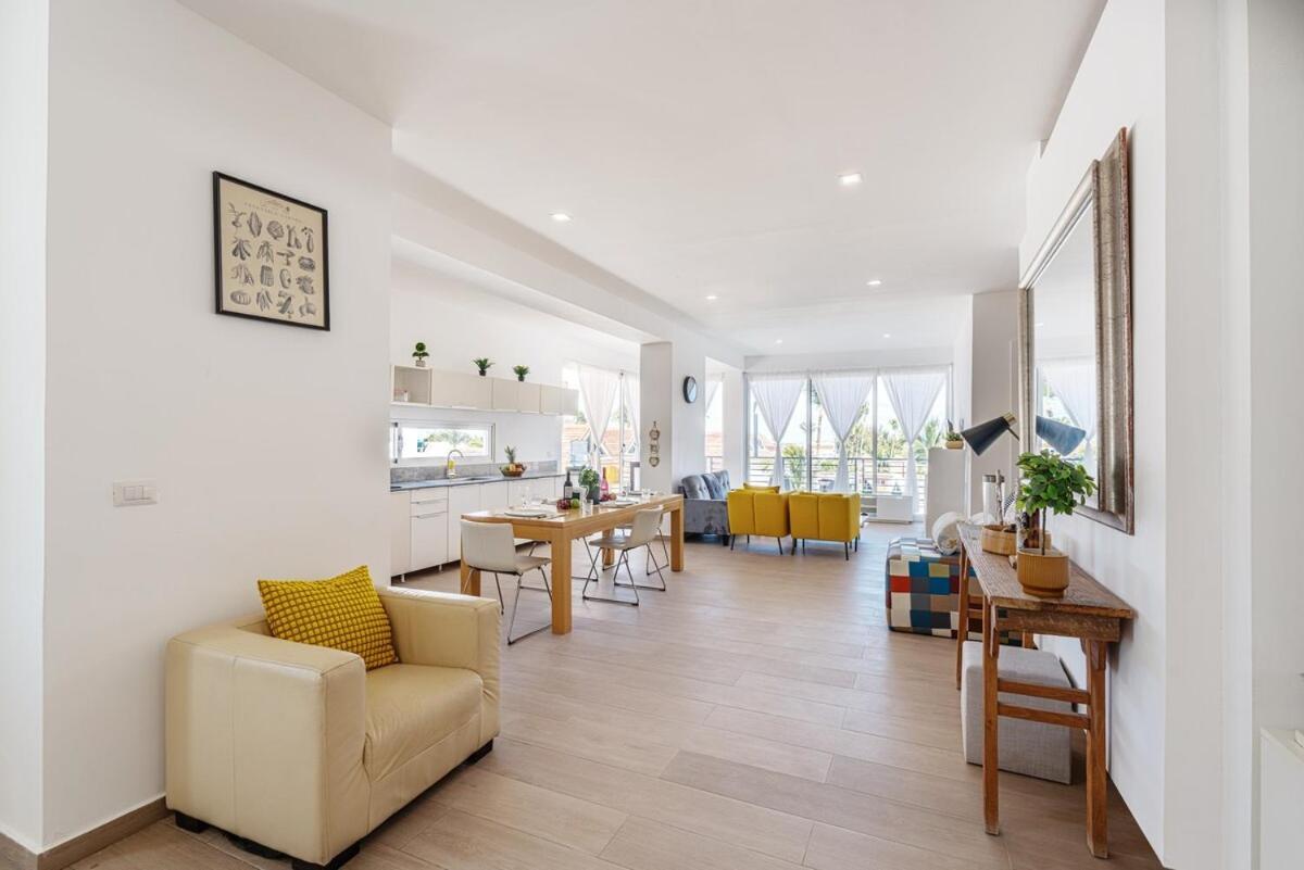 Apartamento In *