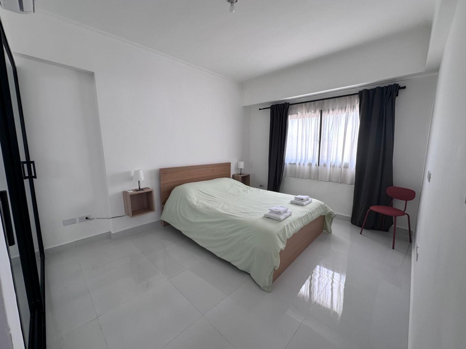 New Spacious & Bright 2br & 2ba, Pool & Shuttle, Wifi & Ac Gold Reef 209 Apartamento *
