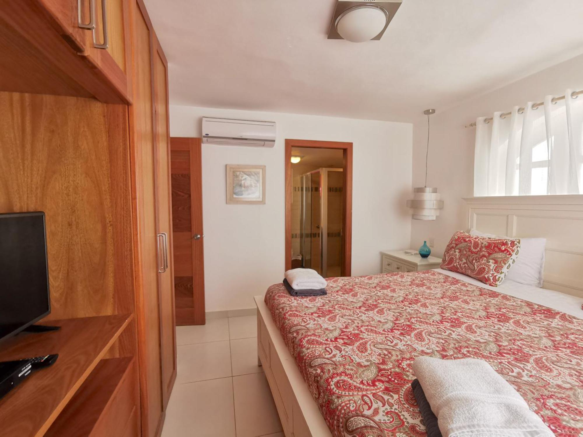 Caribbean Dream & Ocean View Playa Corales Aparthotel 5*