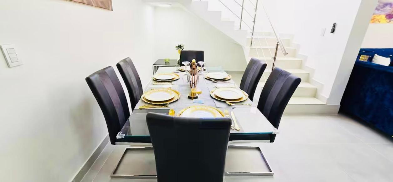 Chic & Modern Holiday home