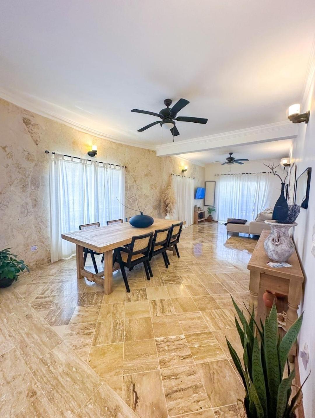 Buganvilla Apartment