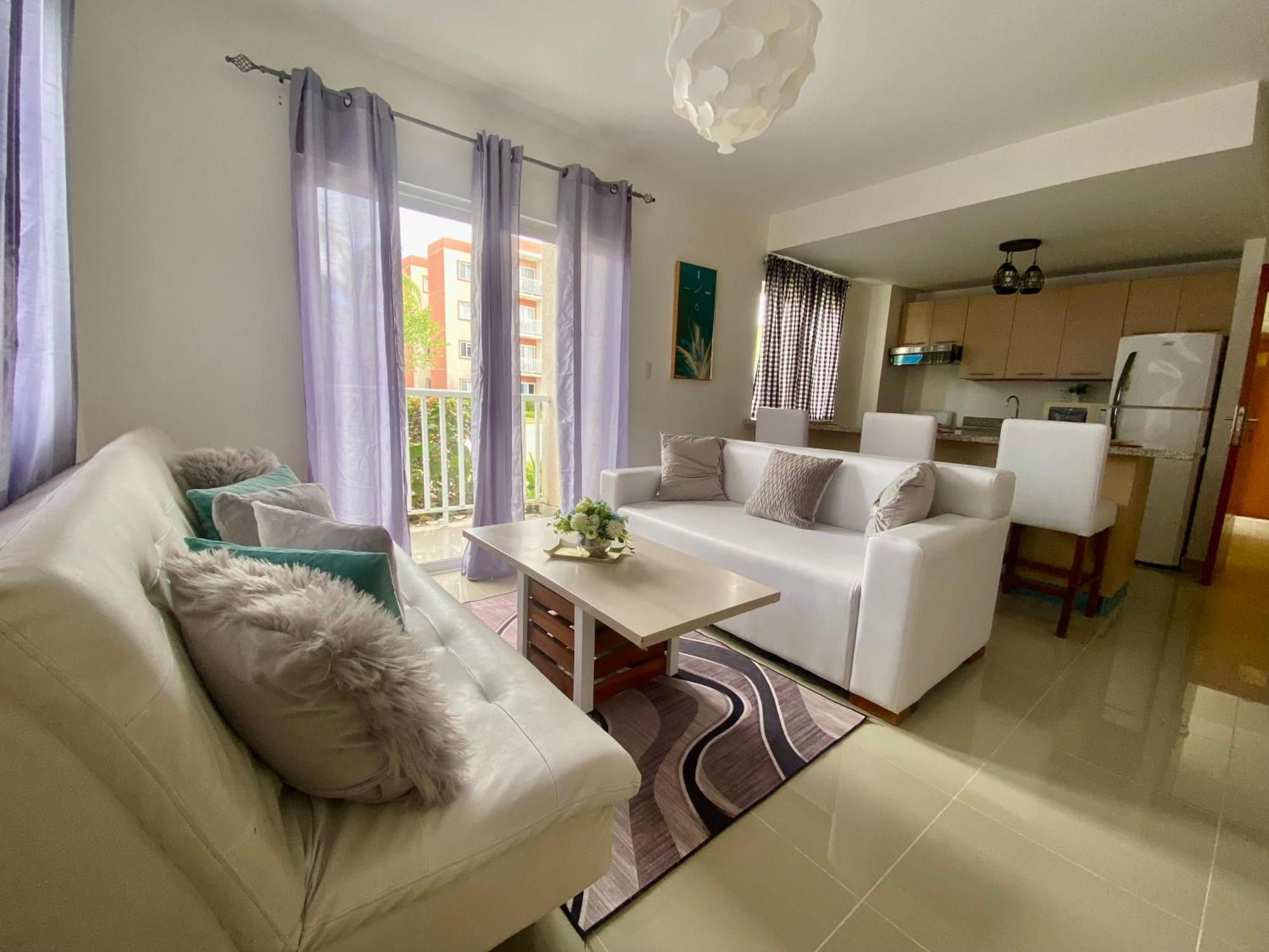 Apartment Close To The Airport Serena Pools Bqq