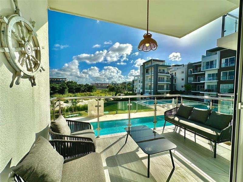 Adults Only Luxe Retreat Pool, & Golf At Coral Bay 2 Apartment *