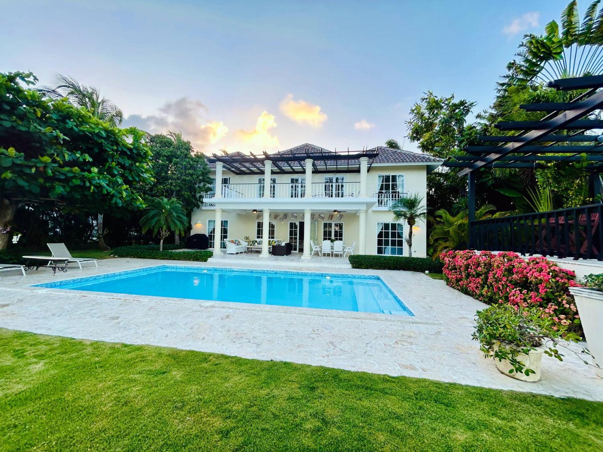 Luxury In Resort, & Golf *
