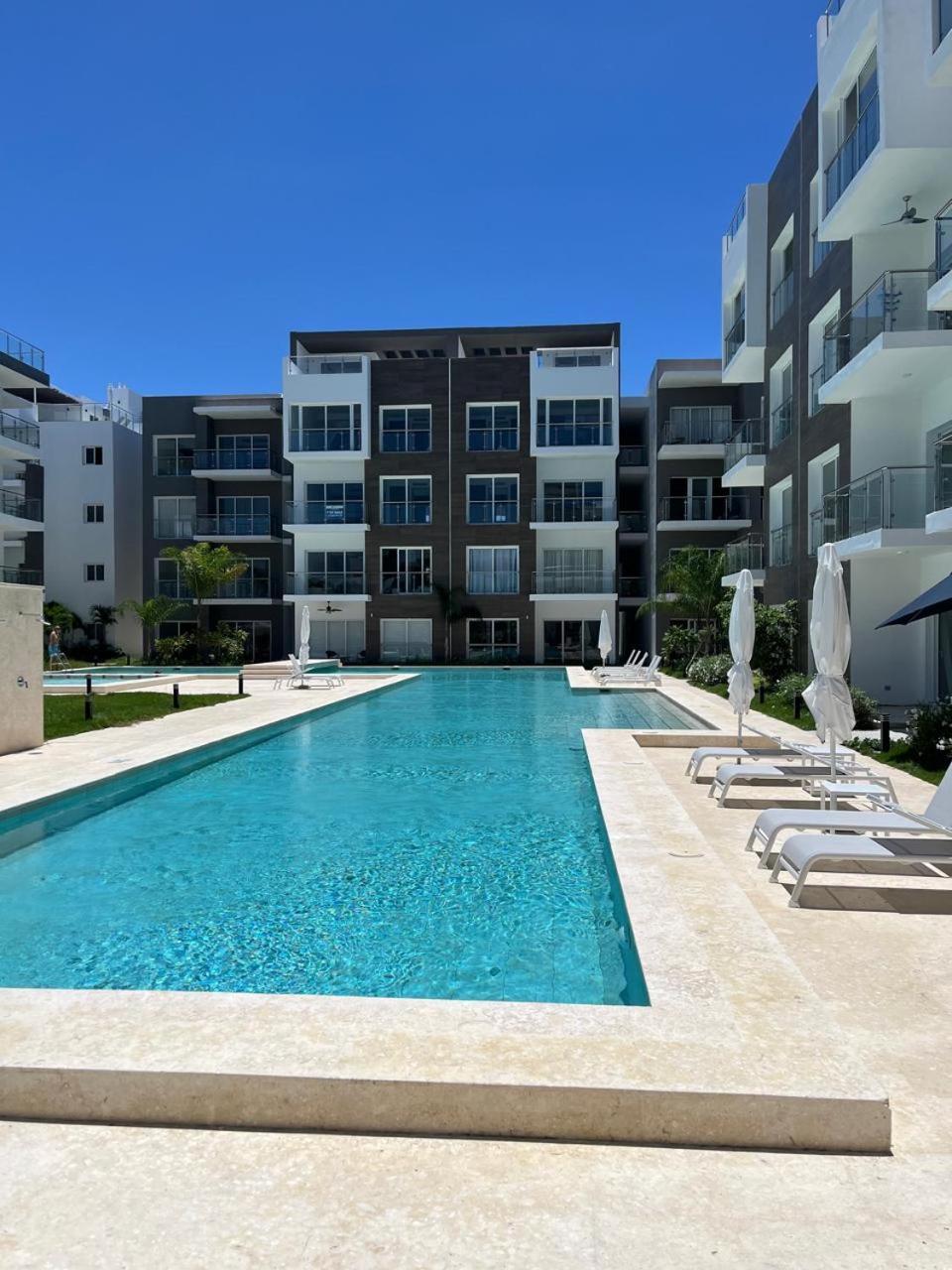 Hard Rock Coral Bay Ii 2 Bedroom By Aa Crypto Group Apartment *