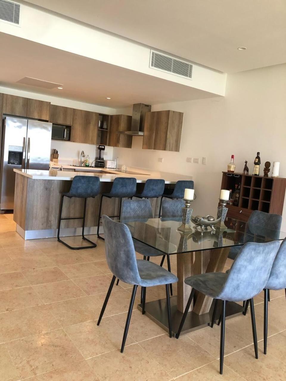 Apartment Large And Spacious 1 Bedroom Beachfront In Cap Cana, *