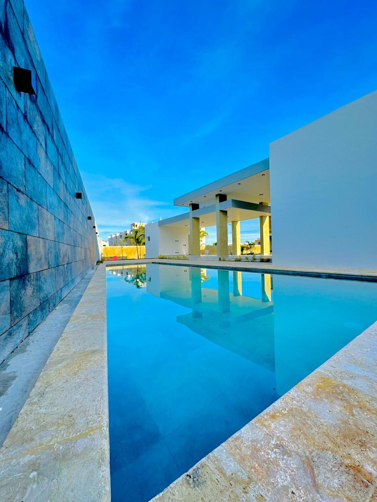 Villa En *