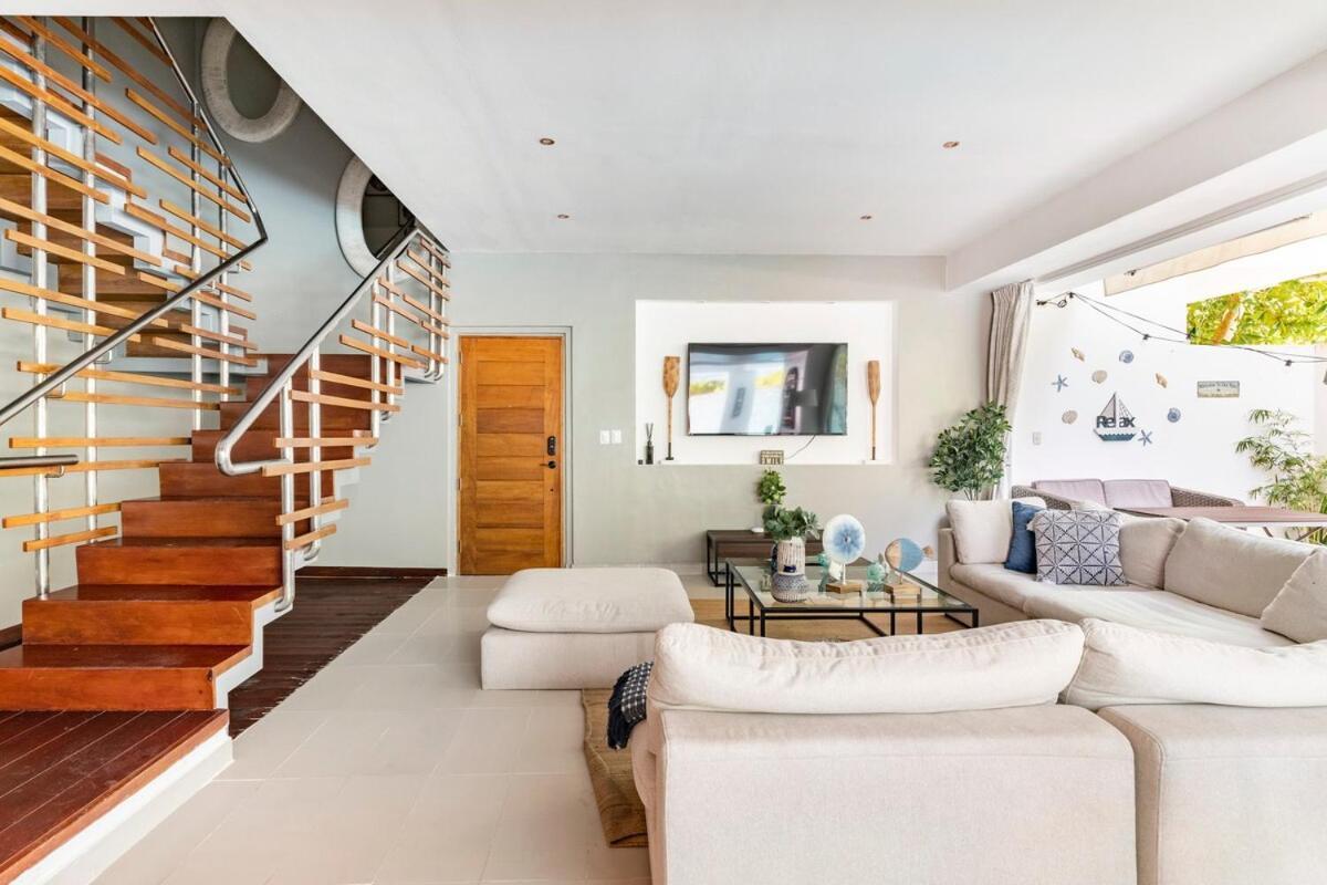 380sq Mts, 2 Stories Apt, Private Pool, Capcana *