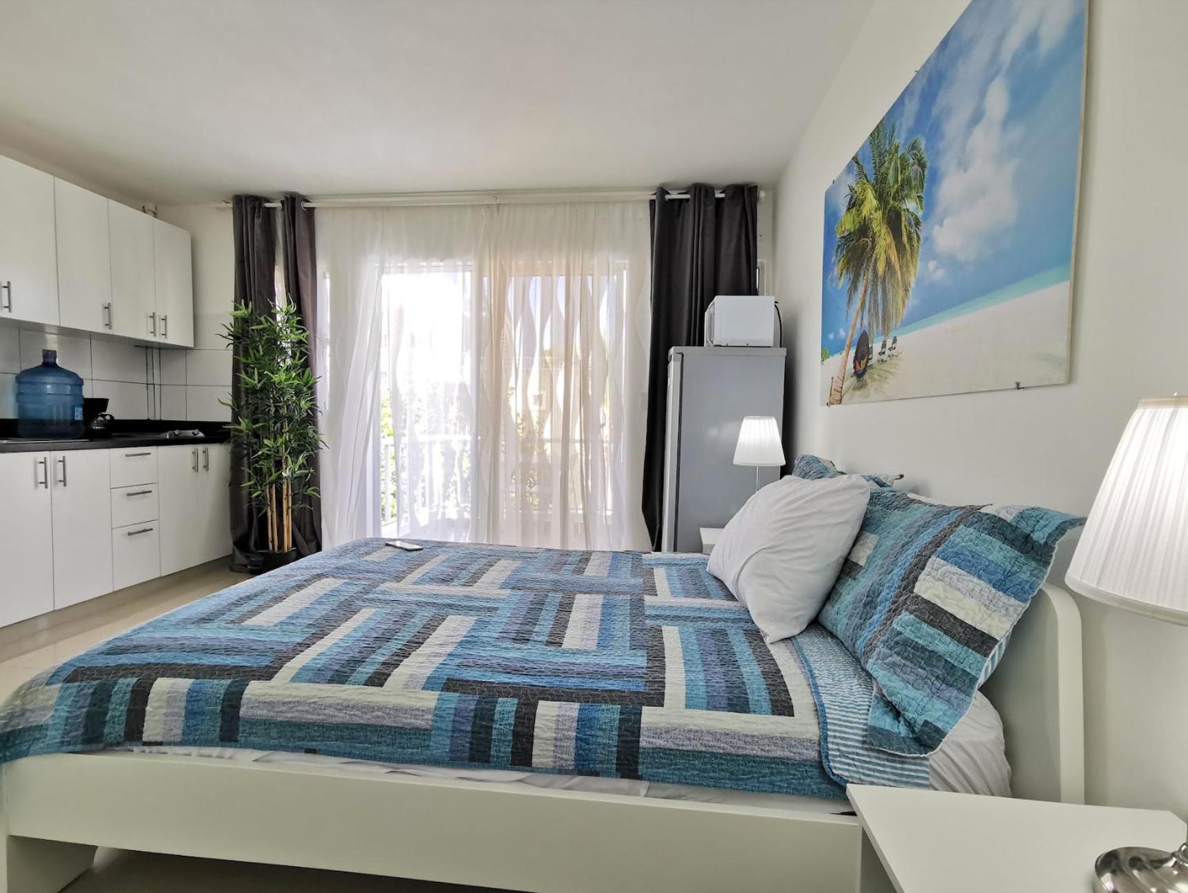 Access * Punta Cana