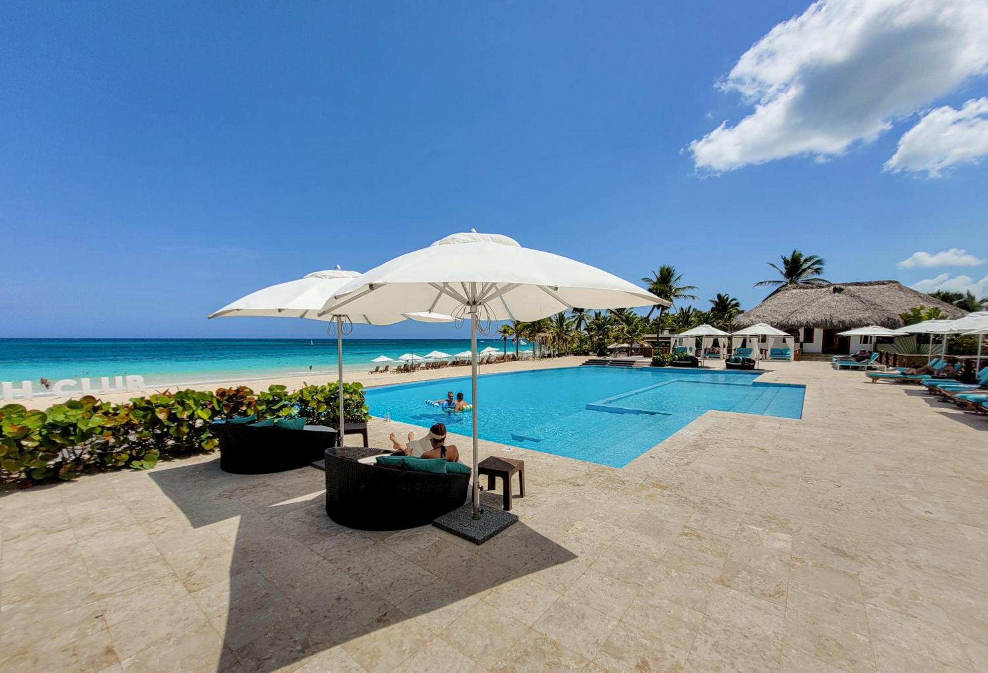 Cana Rock Star Aparthotel Punta Cana
