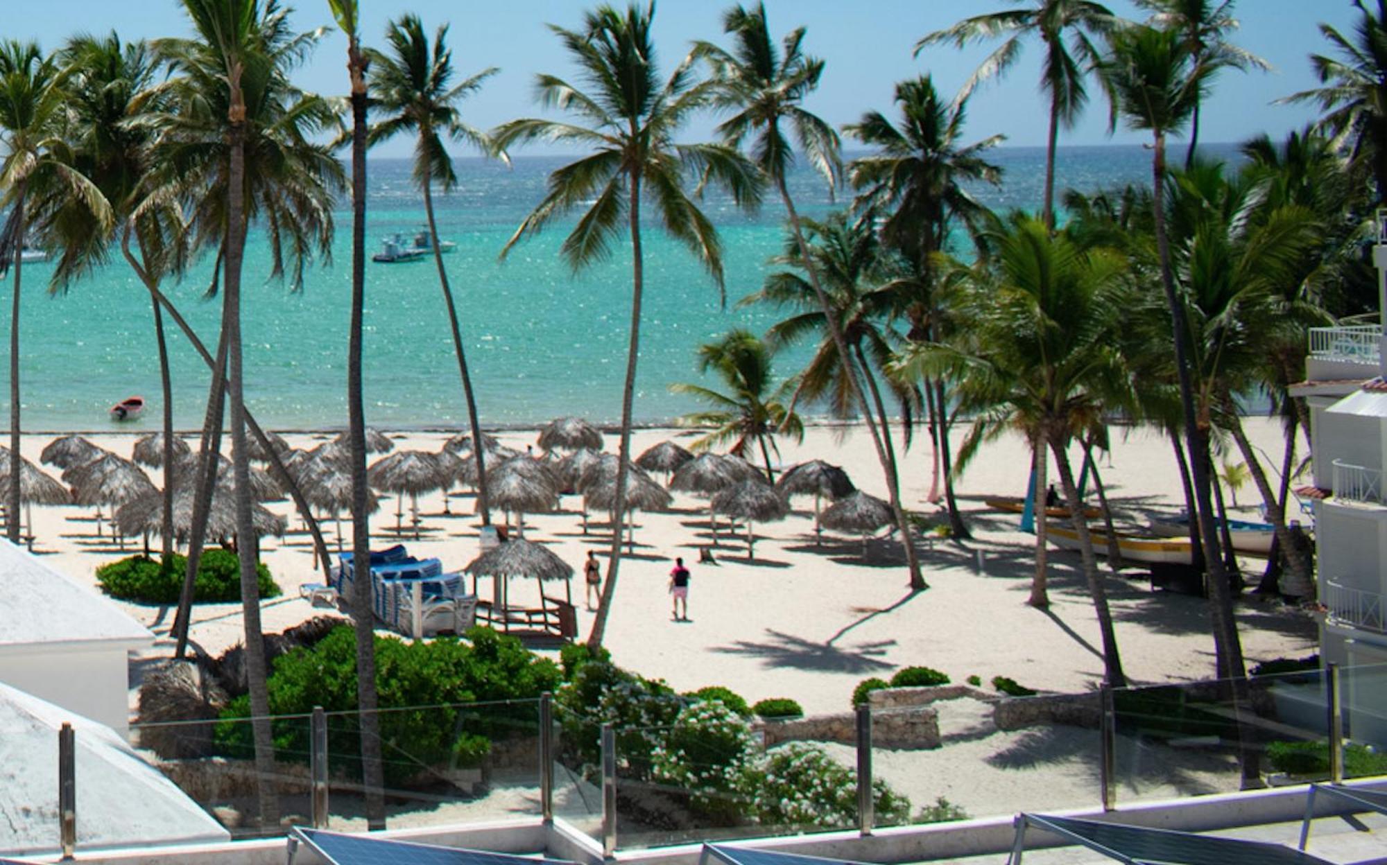 Aparthotel Olas De Sol Caribe Playa Corales 5*