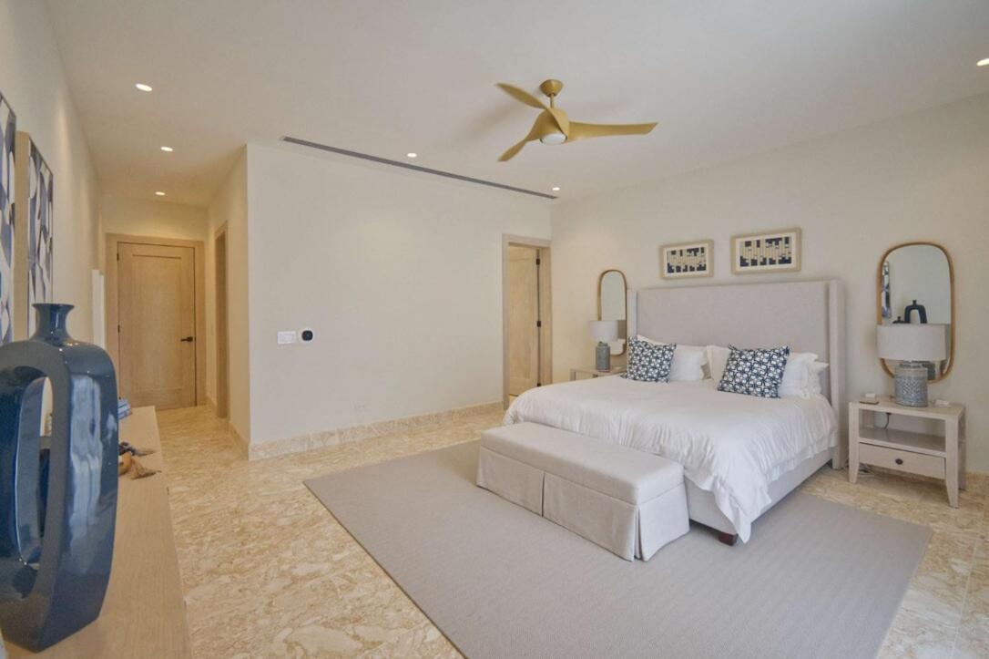 Ferienhaus Modern With Staff In Golf N *
