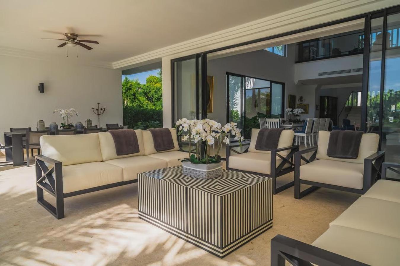 Pousada Waterfront Luxury In & Club Punta Cana