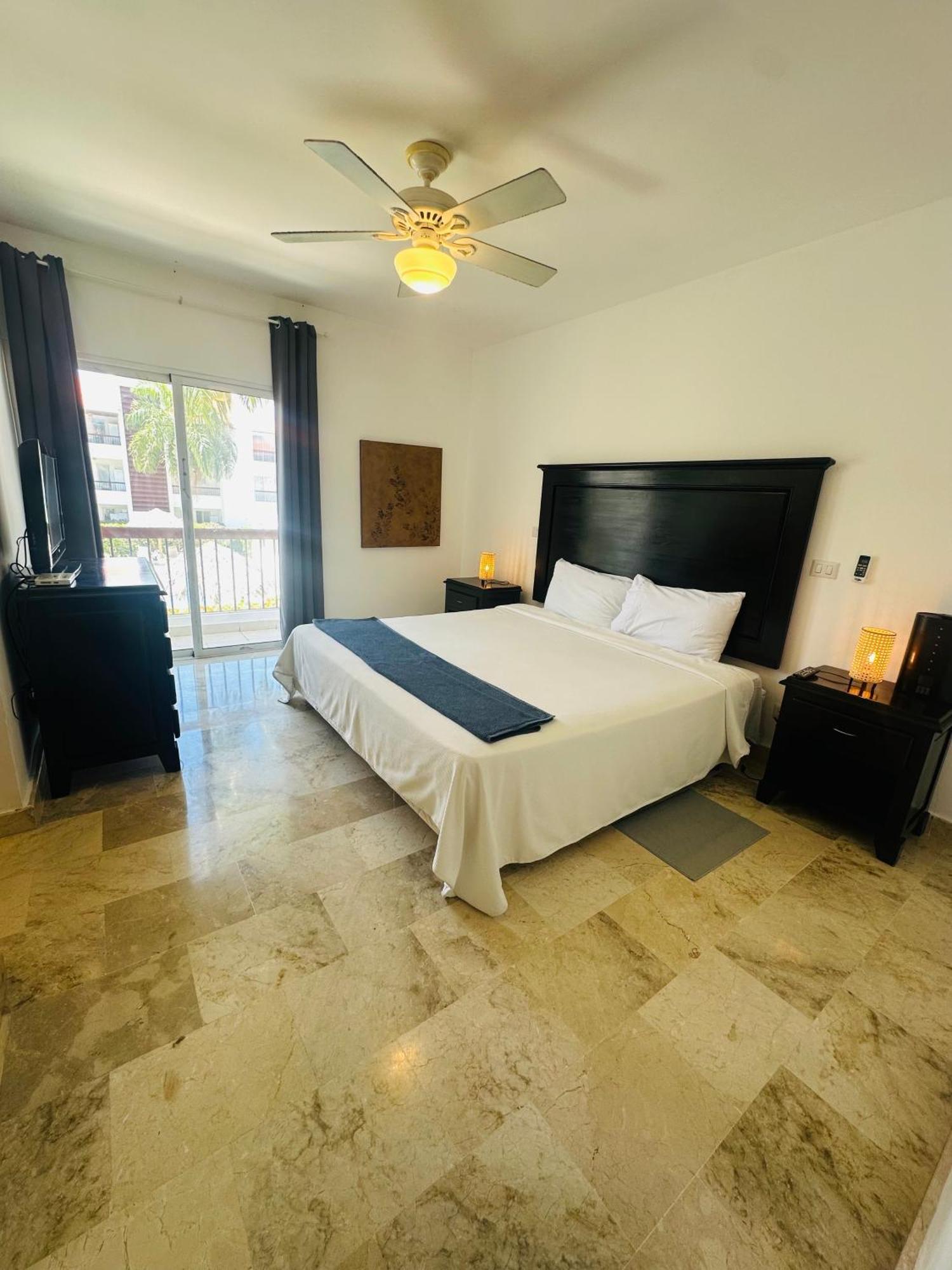 La Esmeralda * Punta Cana